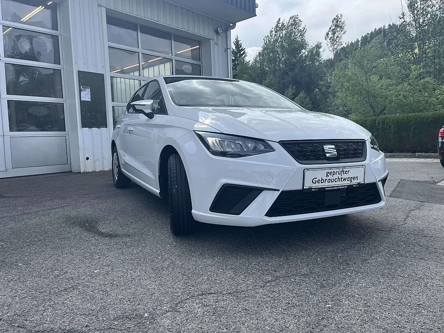 SEAT Ibiza 1,0 Reference Weiß - 2