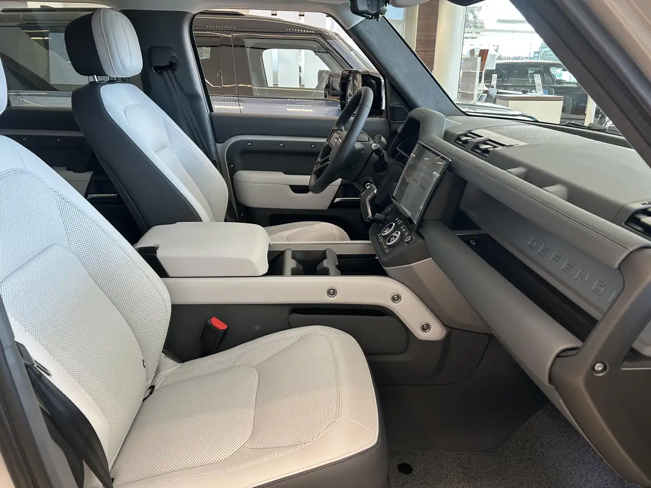 Land Rover Defender X-DYNAMIC HSE Lichte Vracht — foto 3