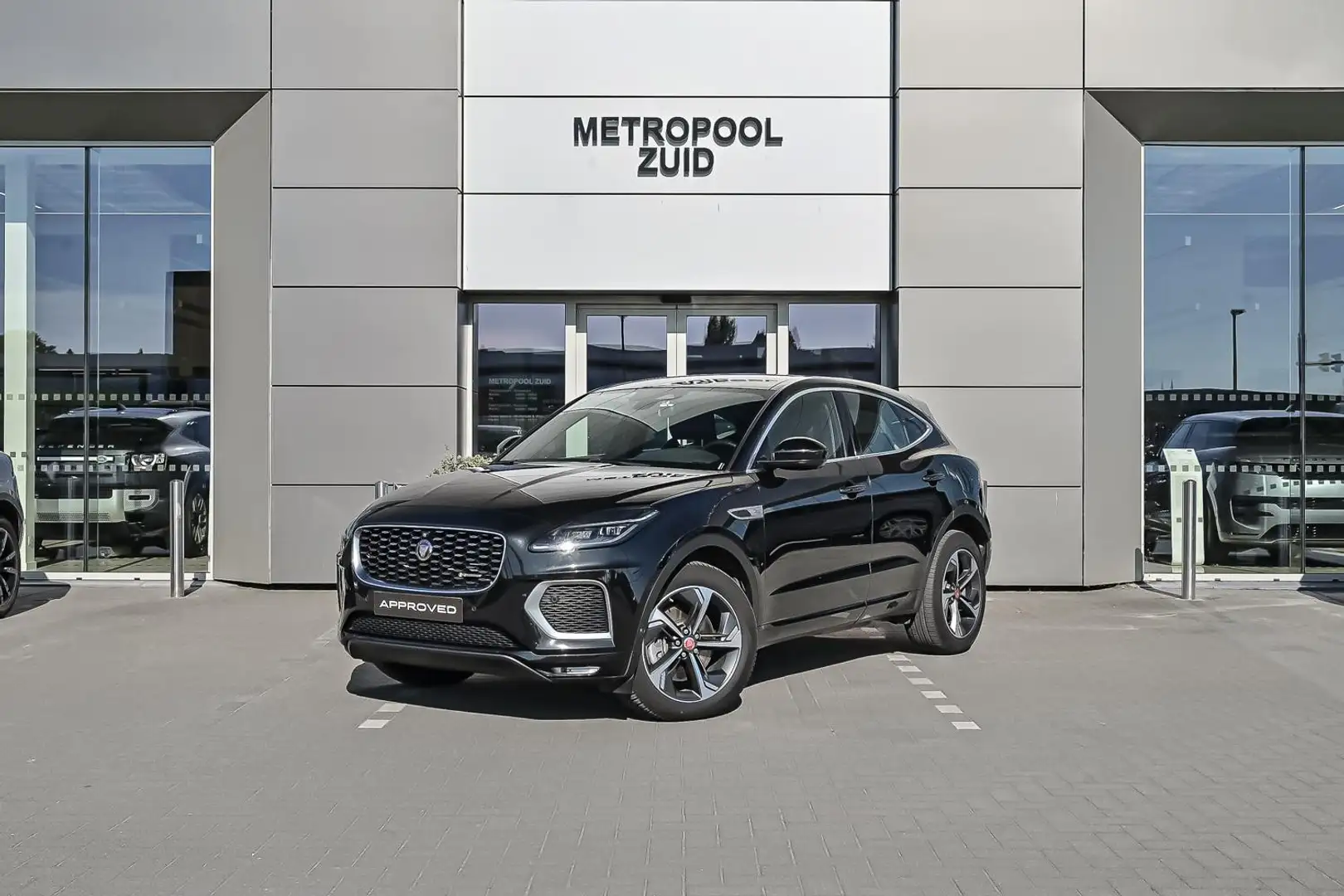 Jaguar E-Pace P300e R-Dynamic SE Negro - 1
