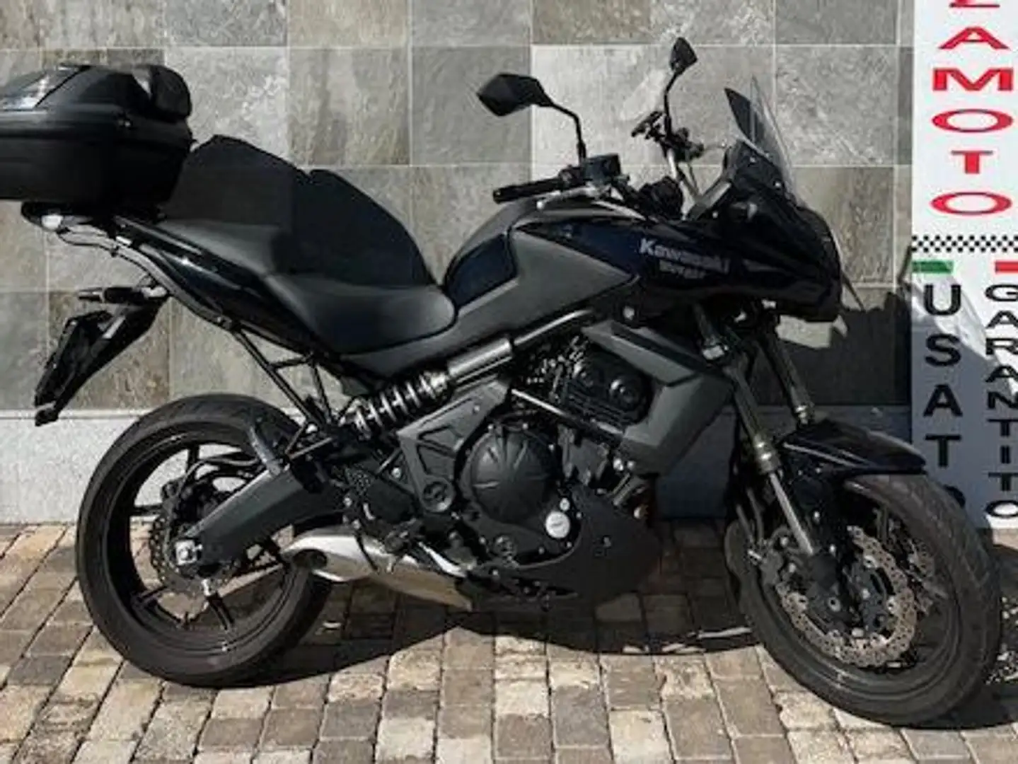 Kawasaki Versys 650 Zwart - 2