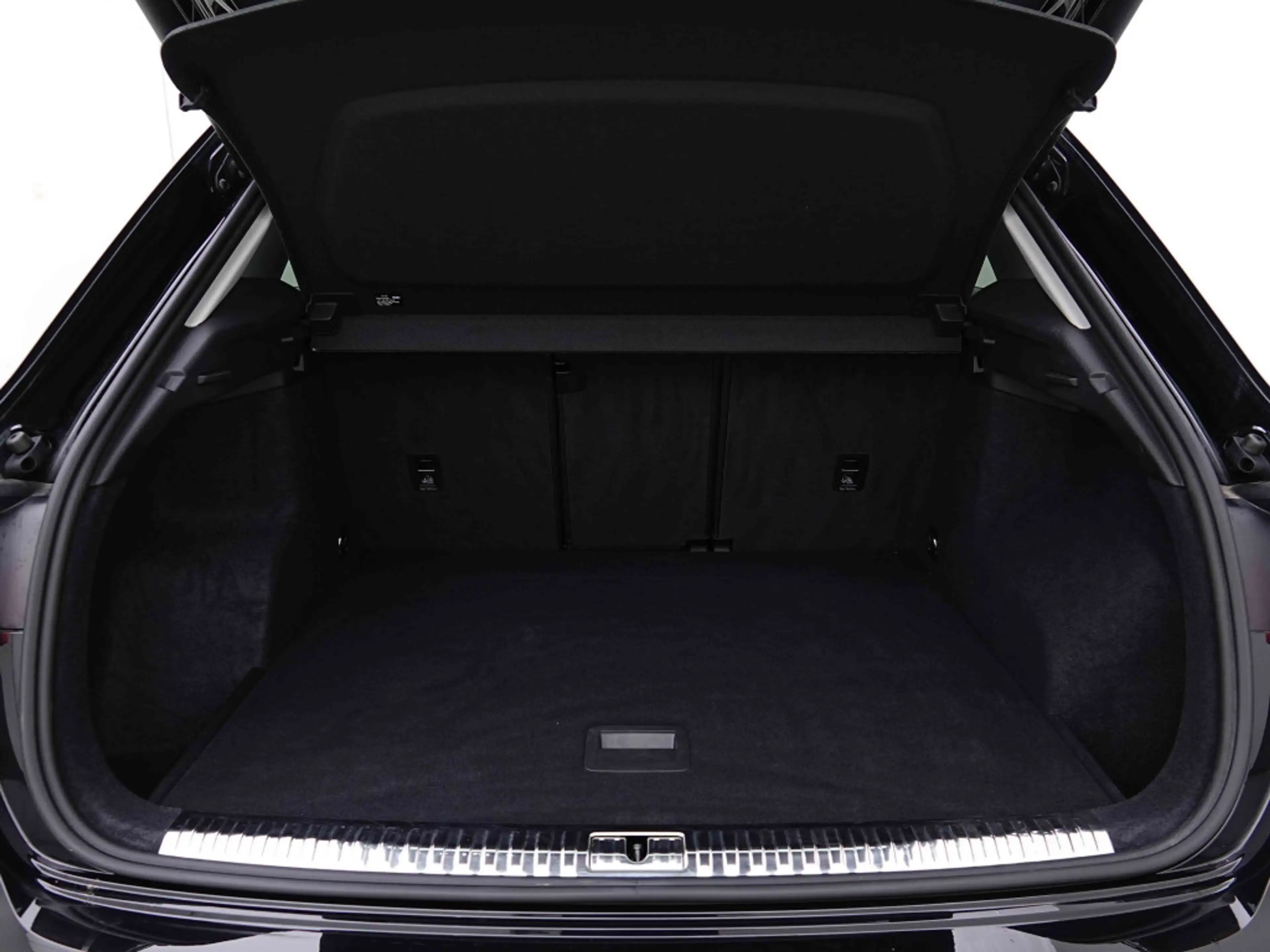 Audi Q3 35 TFSi 150 AUT Advanced | Carplay | CAM | Heated Seats | Keyless | ALU19 — photo 6