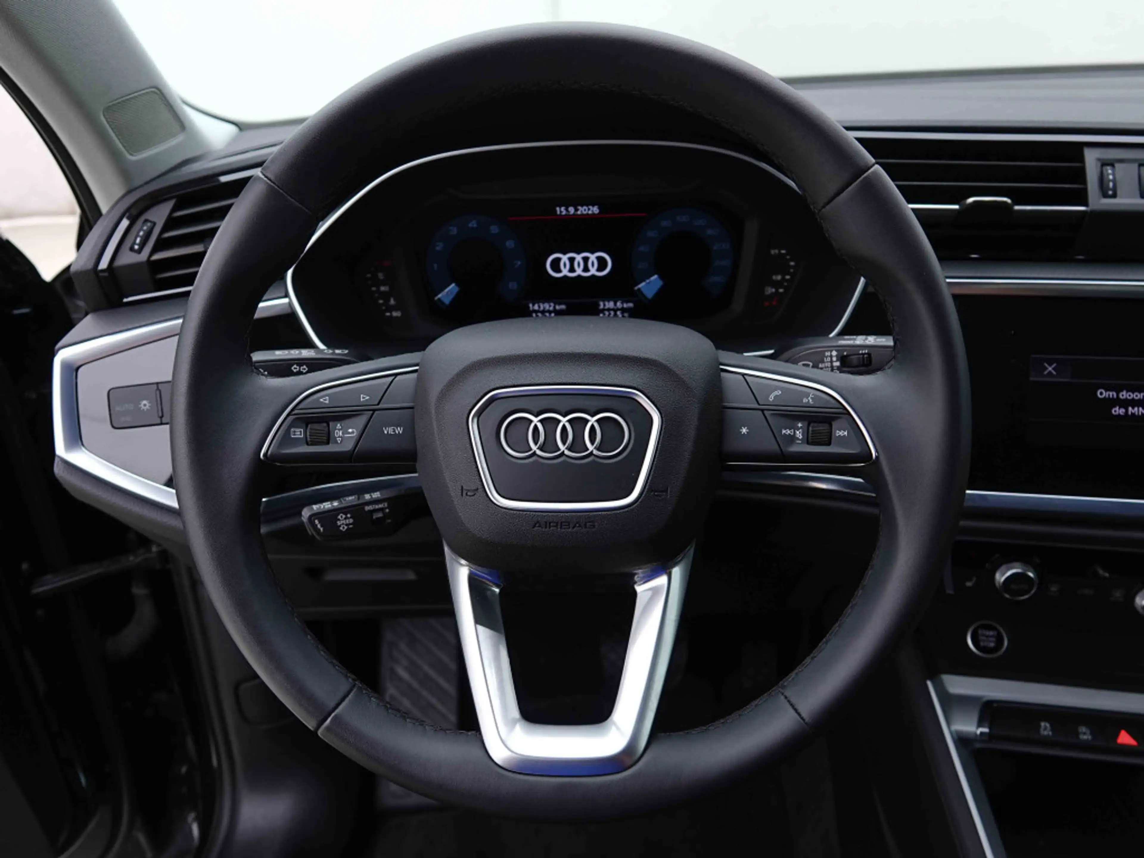 Audi Q3 35 TFSi 150 AUT Advanced | Carplay | CAM | Heated Seats | Keyless | ALU19 — photo 11
