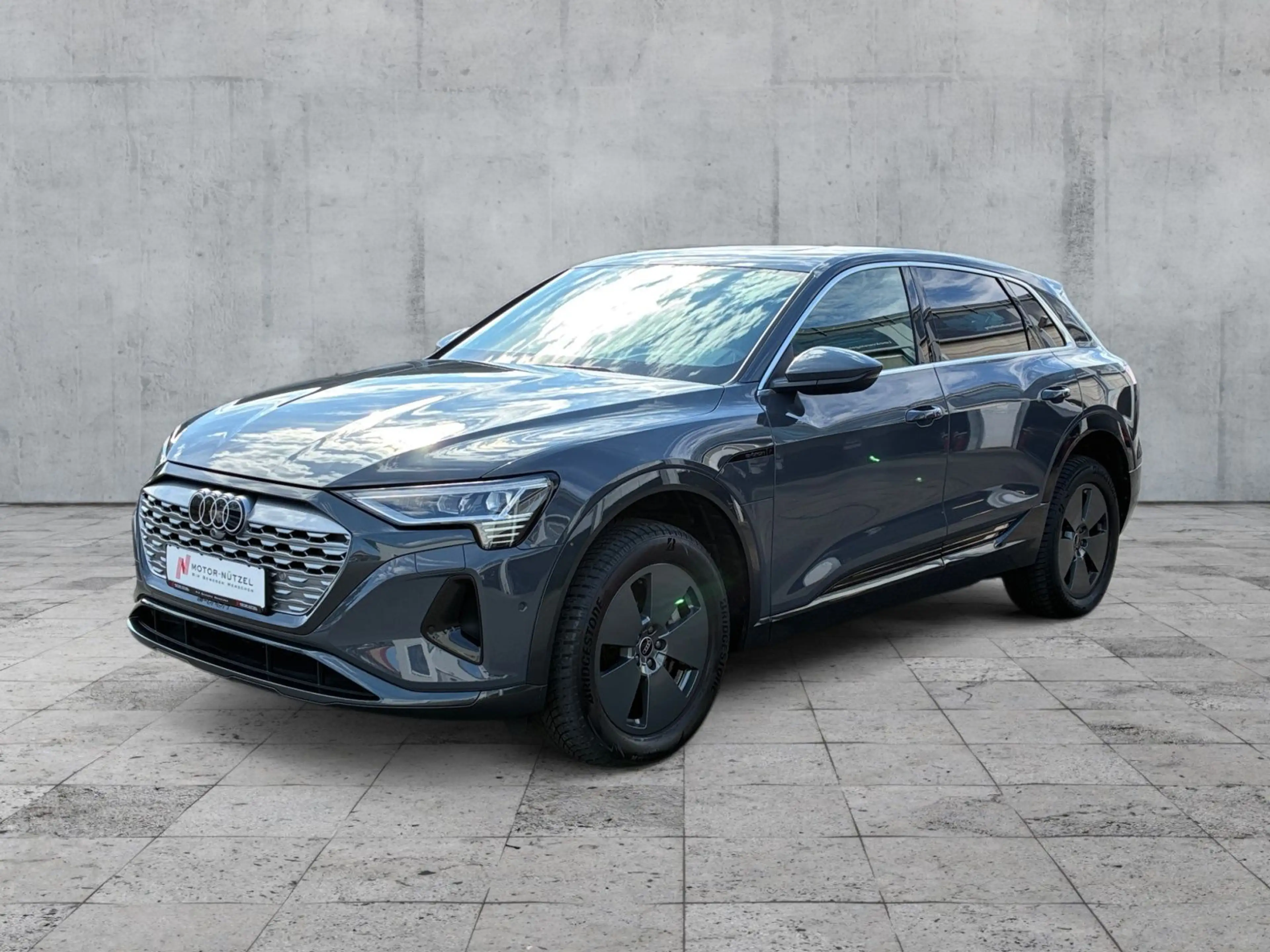Audi Q8 e-tron 55 QU ADVANCED MATRIX+HuD+B&O+AIR+PANO — photo 2