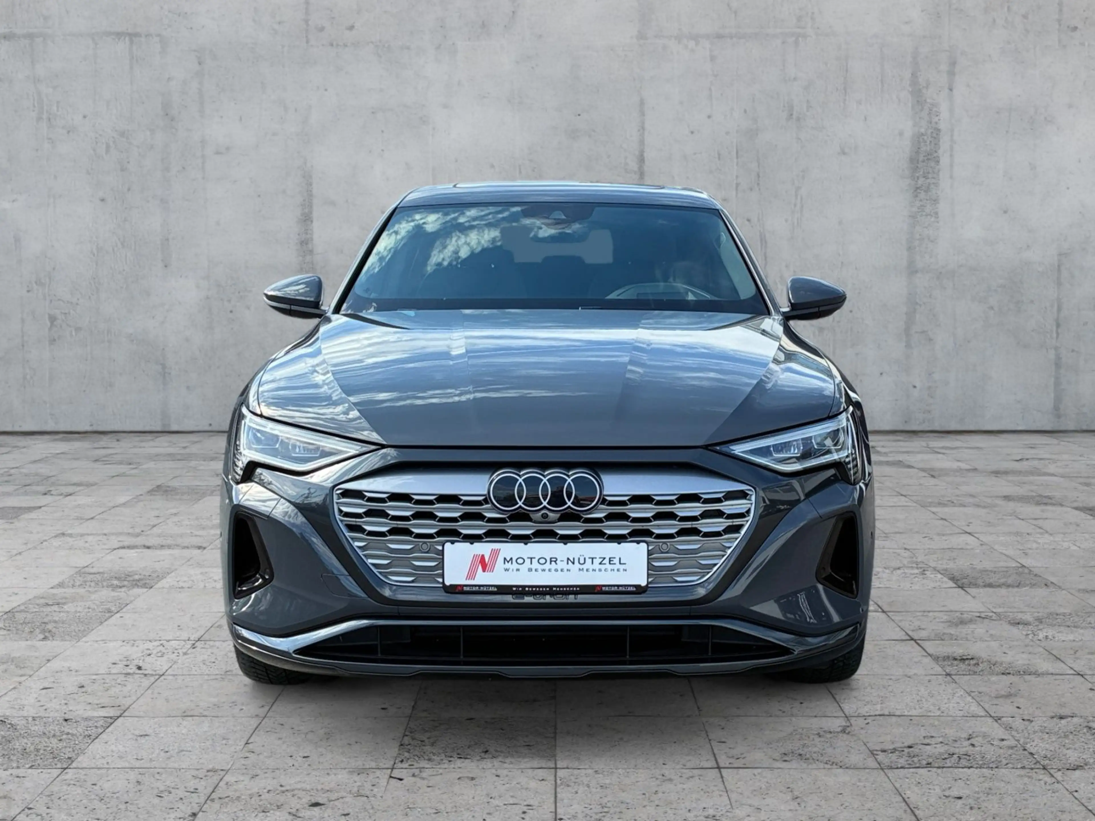 Audi Q8 e-tron 55 QU ADVANCED MATRIX+HuD+B&O+AIR+PANO — photo 3