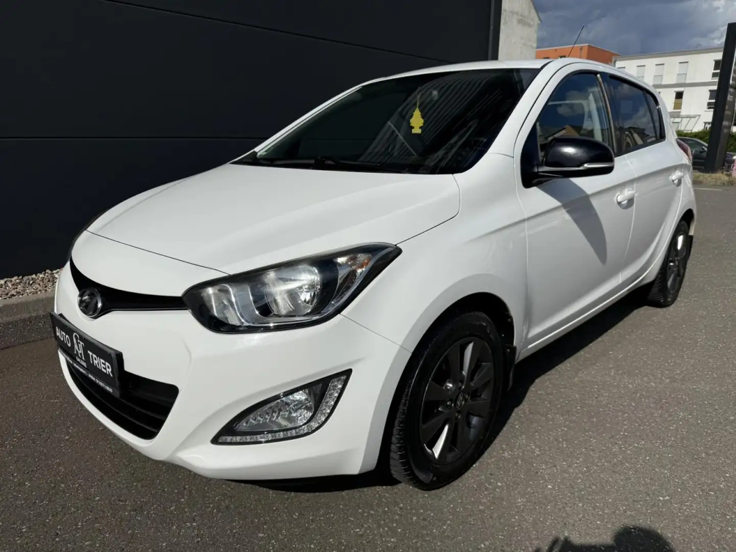 Hyundai i20 1.2 Trend KLIMA MFL TRMPOMAT SERVO ZV Klima - 2