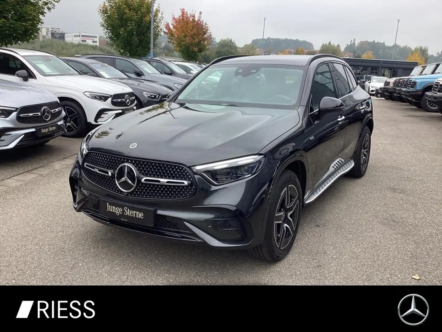 Mercedes-Benz GLC 300 de 4M AMG Prem.+Night+AHK+Fahrass.P+Burm Grau - 1