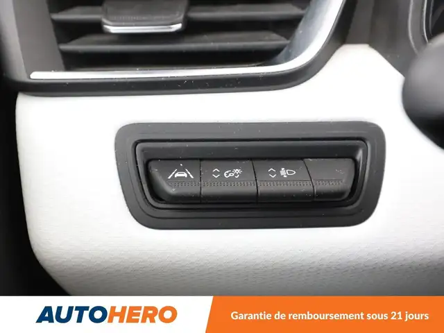 Renault Clio view 30