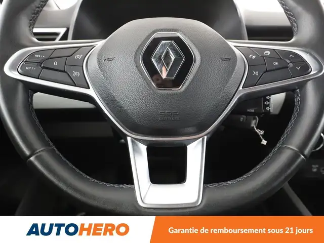 Renault Clio view 19