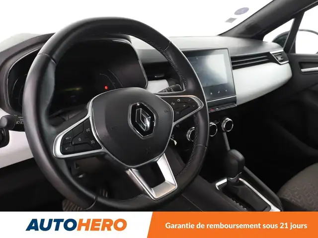 Renault Clio view 11