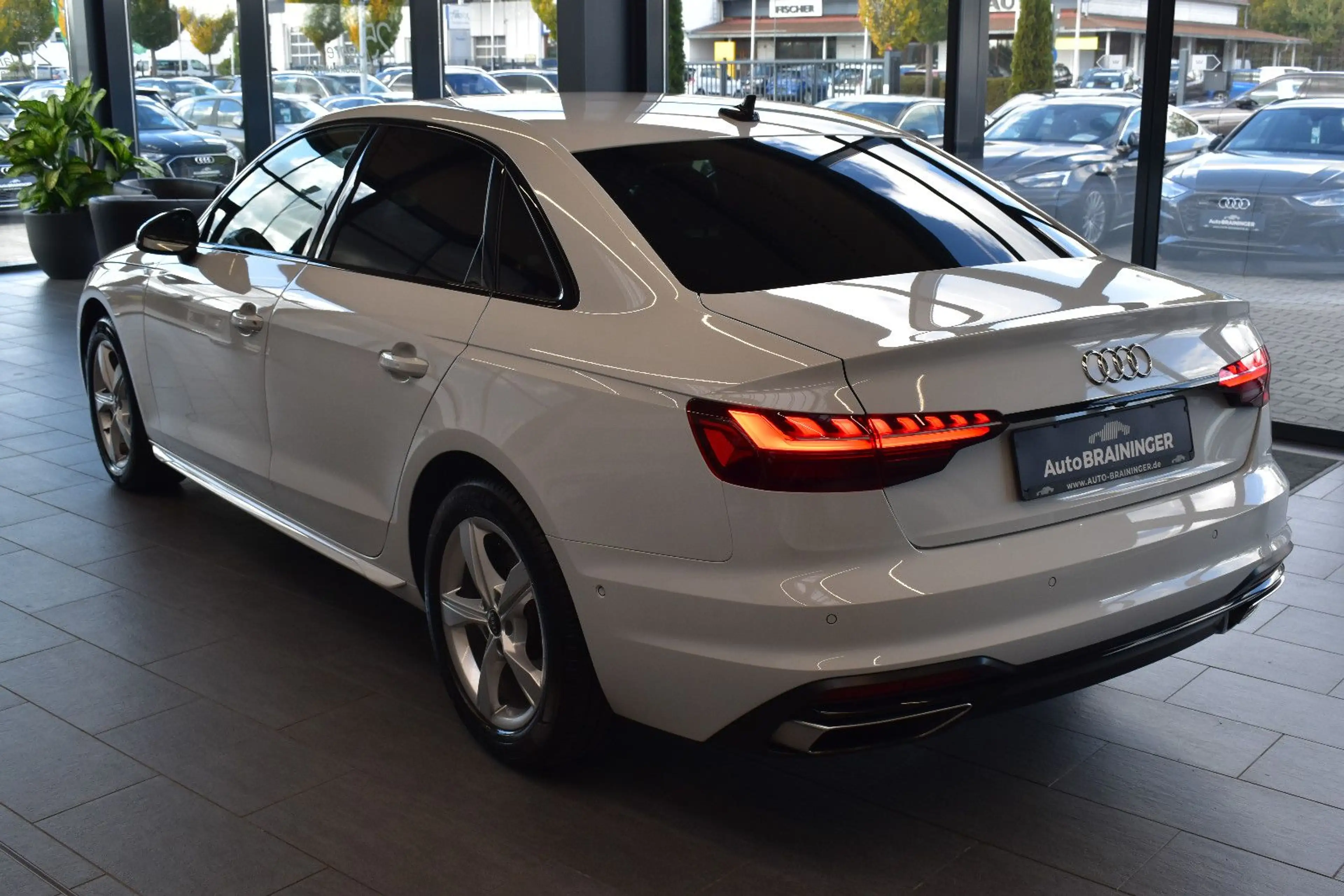 Audi A4 Limo 35TDI S-tron advanced Matrix~Virtual~ACC — photo 7