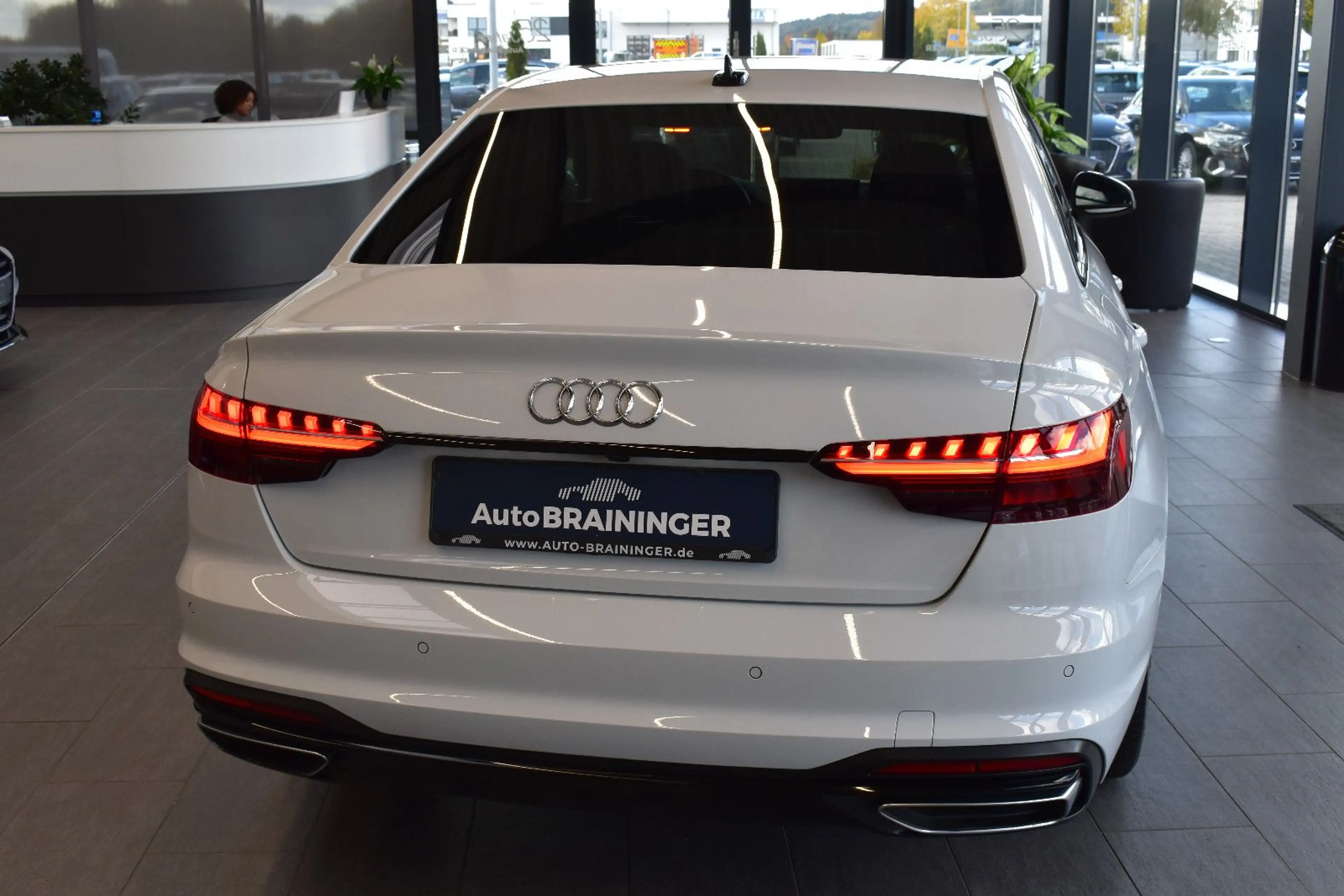 Audi A4 Limo 35TDI S-tron advanced Matrix~Virtual~ACC — photo 6
