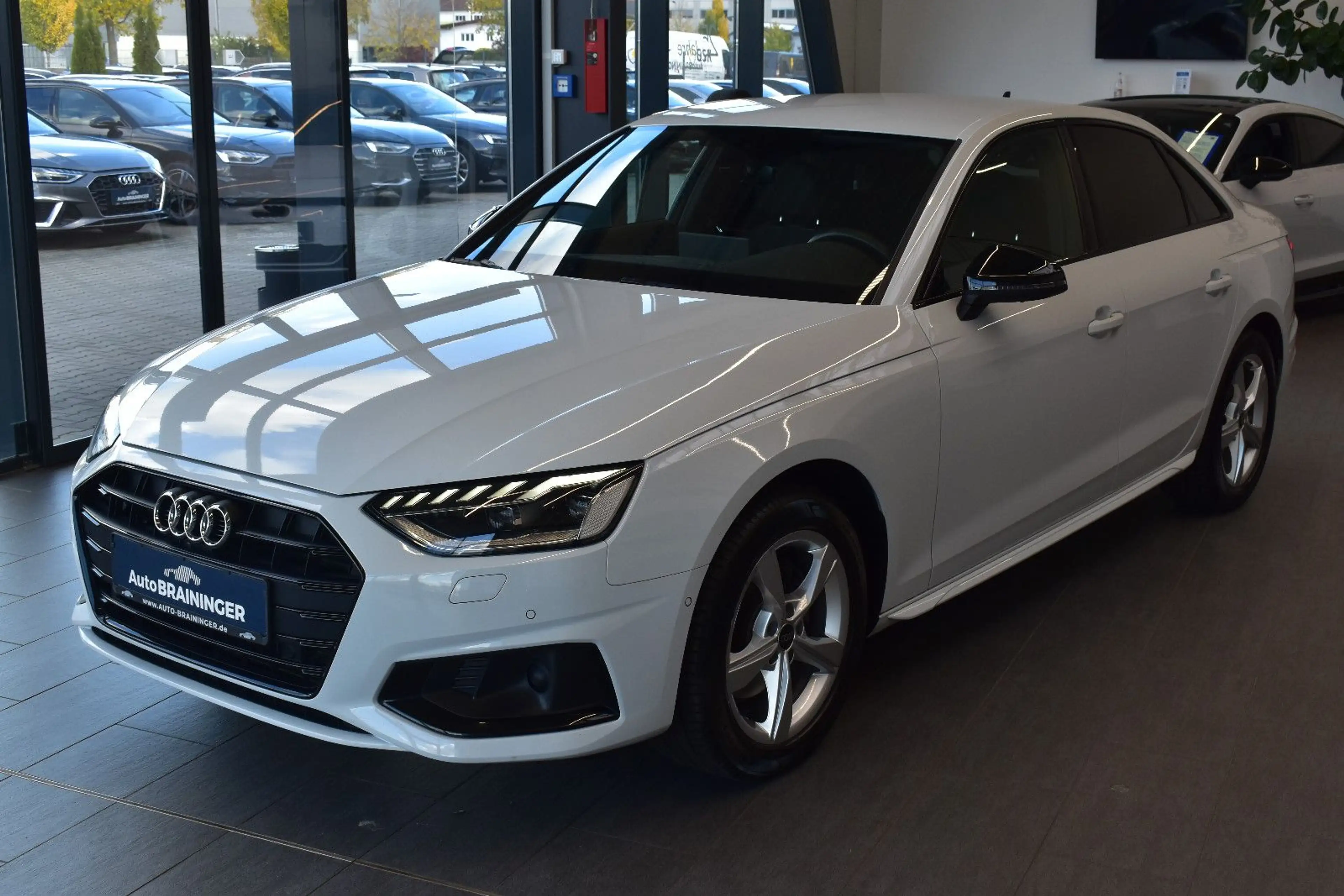 Audi A4 Limo 35TDI S-tron advanced Matrix~Virtual~ACC — photo 4