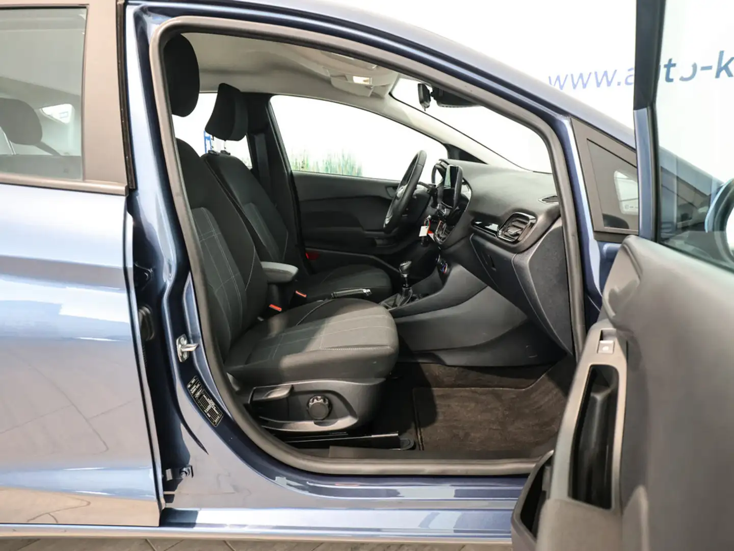 Ford Fiesta Cool&Connect 1.0l EcoBoost +KLIMA+PDC+ Blau - 2
