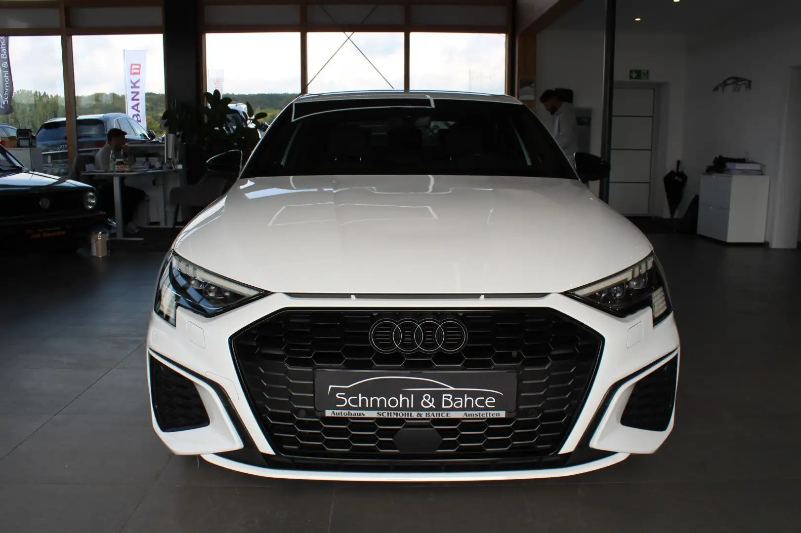 Audi A3 Lim. 35 TFSI S tronic S line sport Blanc - 2