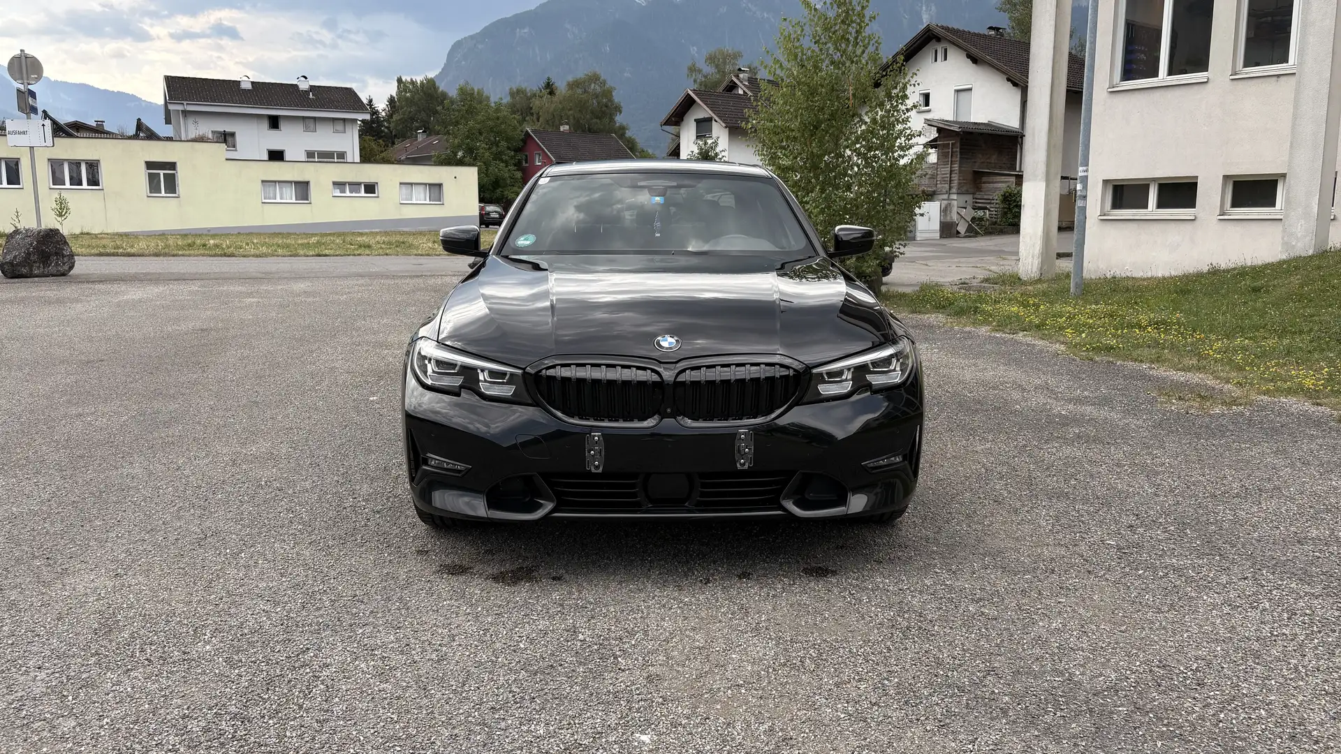BMW 320 320d xDrive 48V Mild-Hybrid-Technologie Aut. - 1