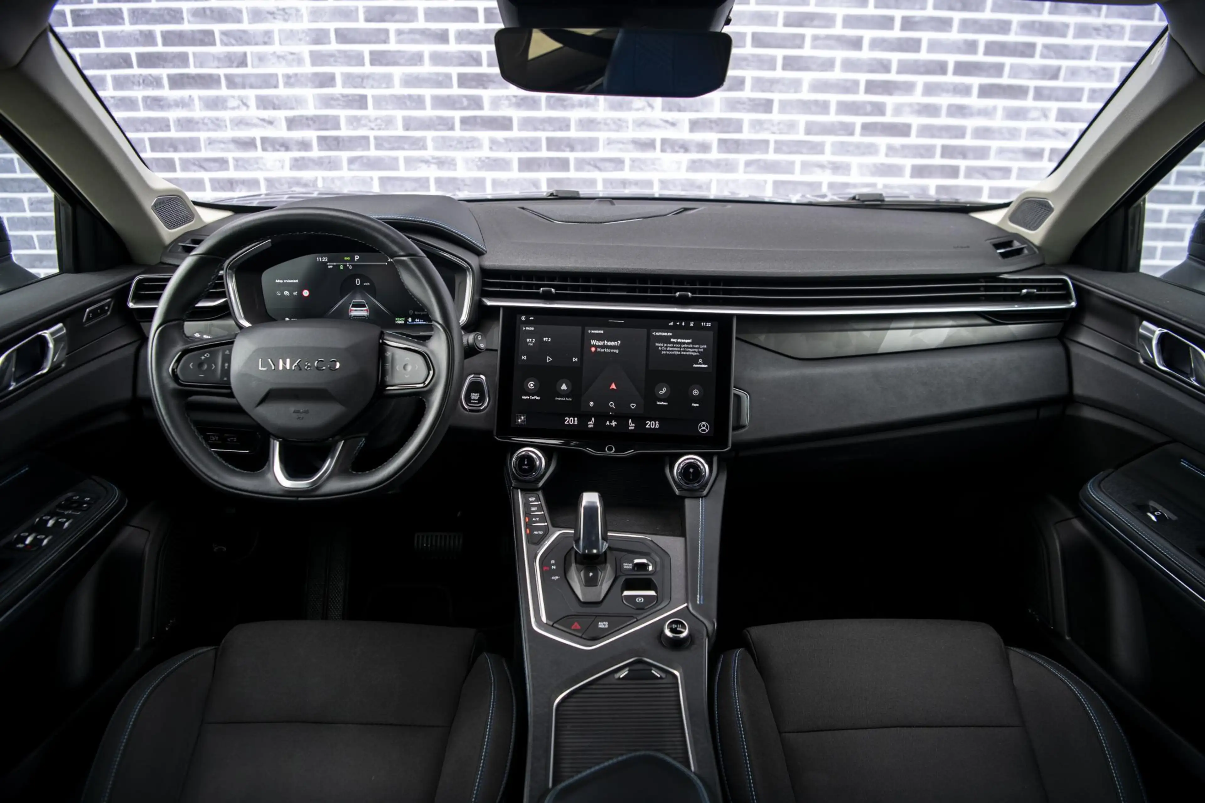 Lynk & Co 01 1.5 | Trekhaak | Trekgewicht 1.800KG | Apple Carpl — photo 4