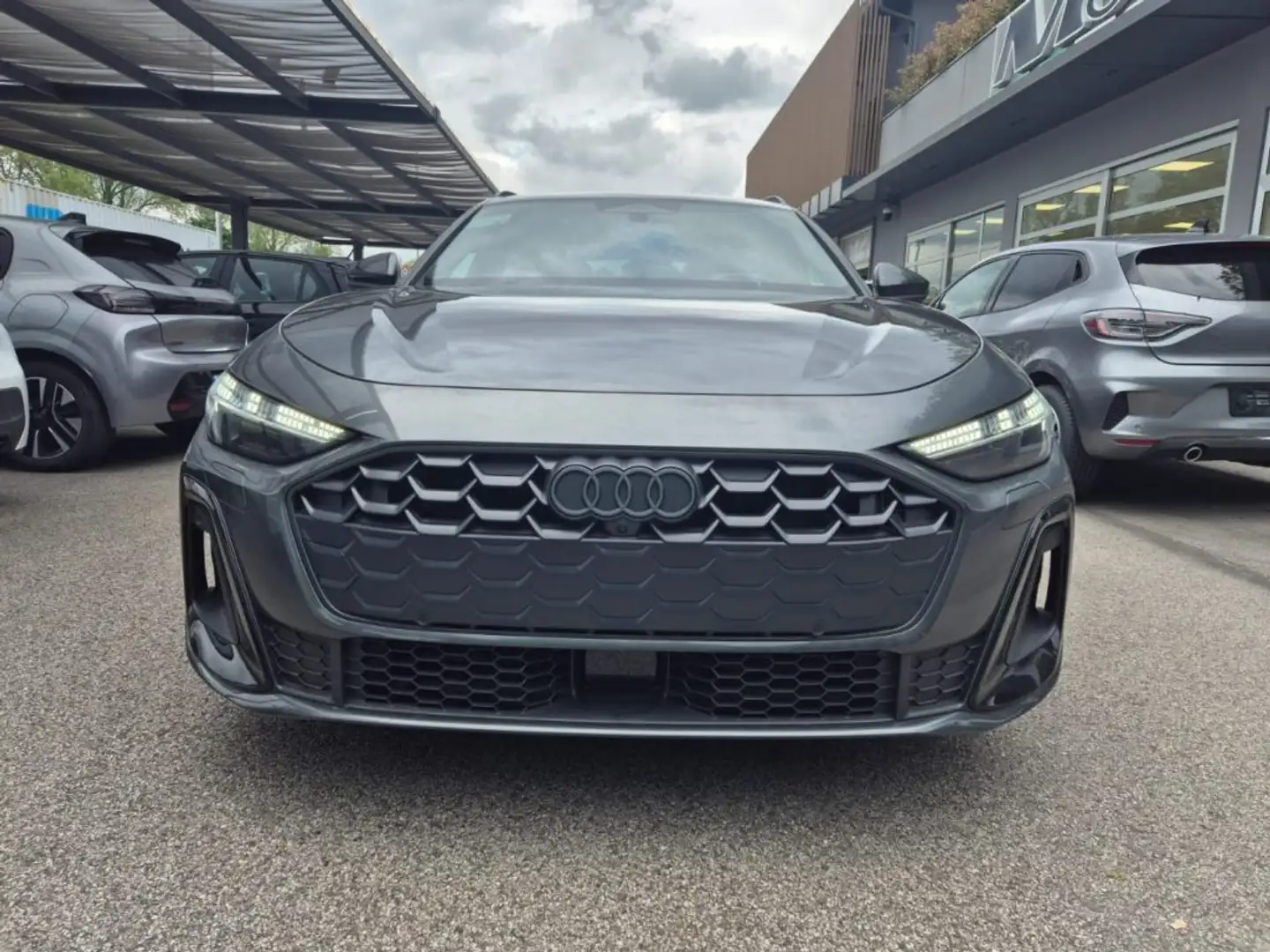 Audi A5 Avant TDI 150 kW S tronic mHEV+ S Line edition Grigio - 2