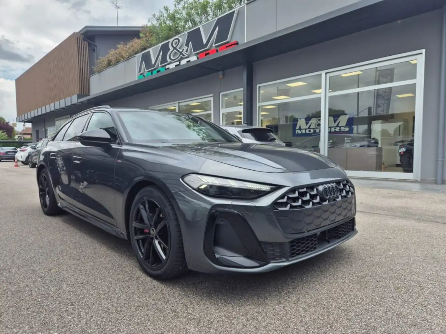 Audi A5 Avant TDI 150 kW S tronic mHEV+ S Line edition Grigio - 1