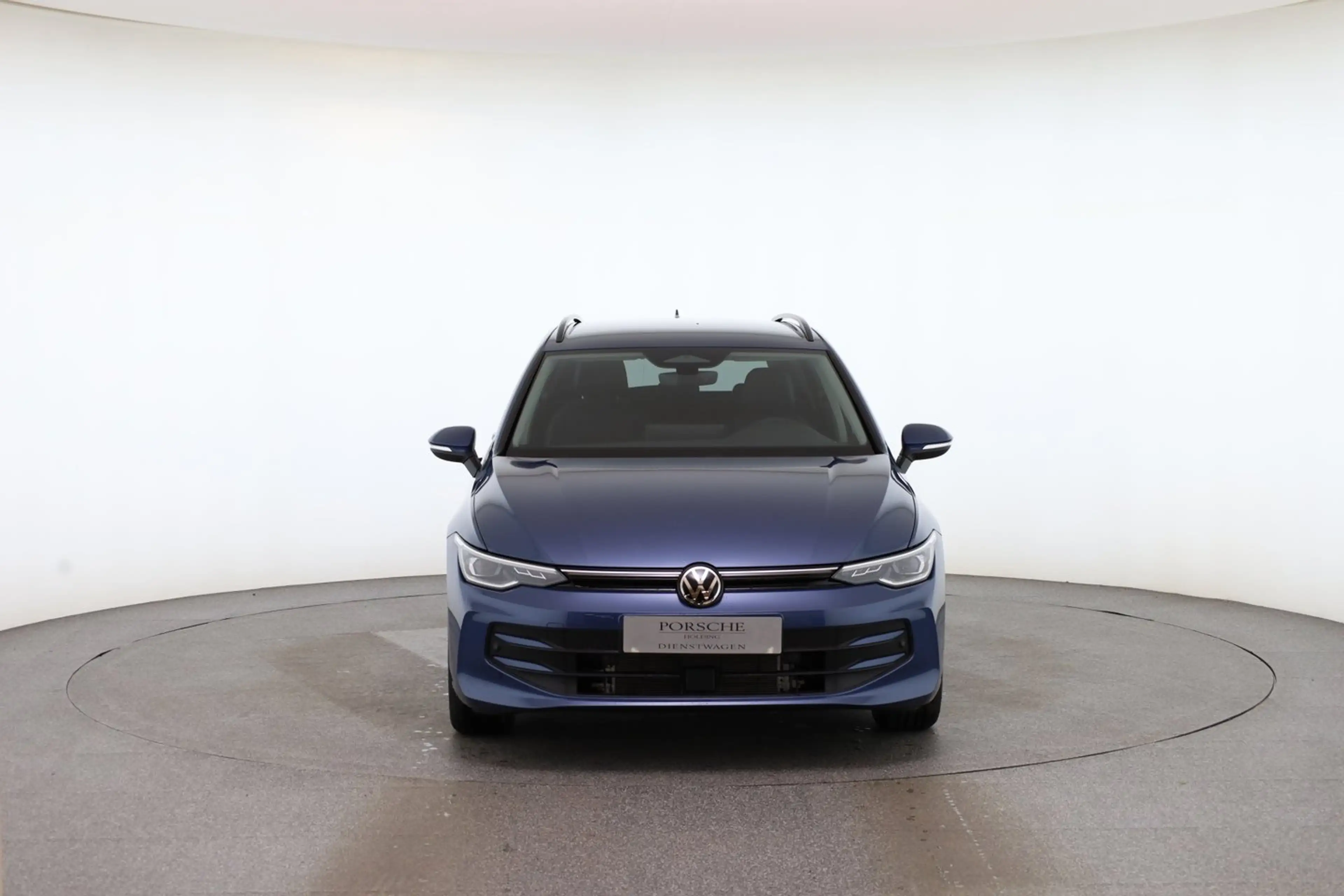 Volkswagen Golf Variant Business TSI — photo 2