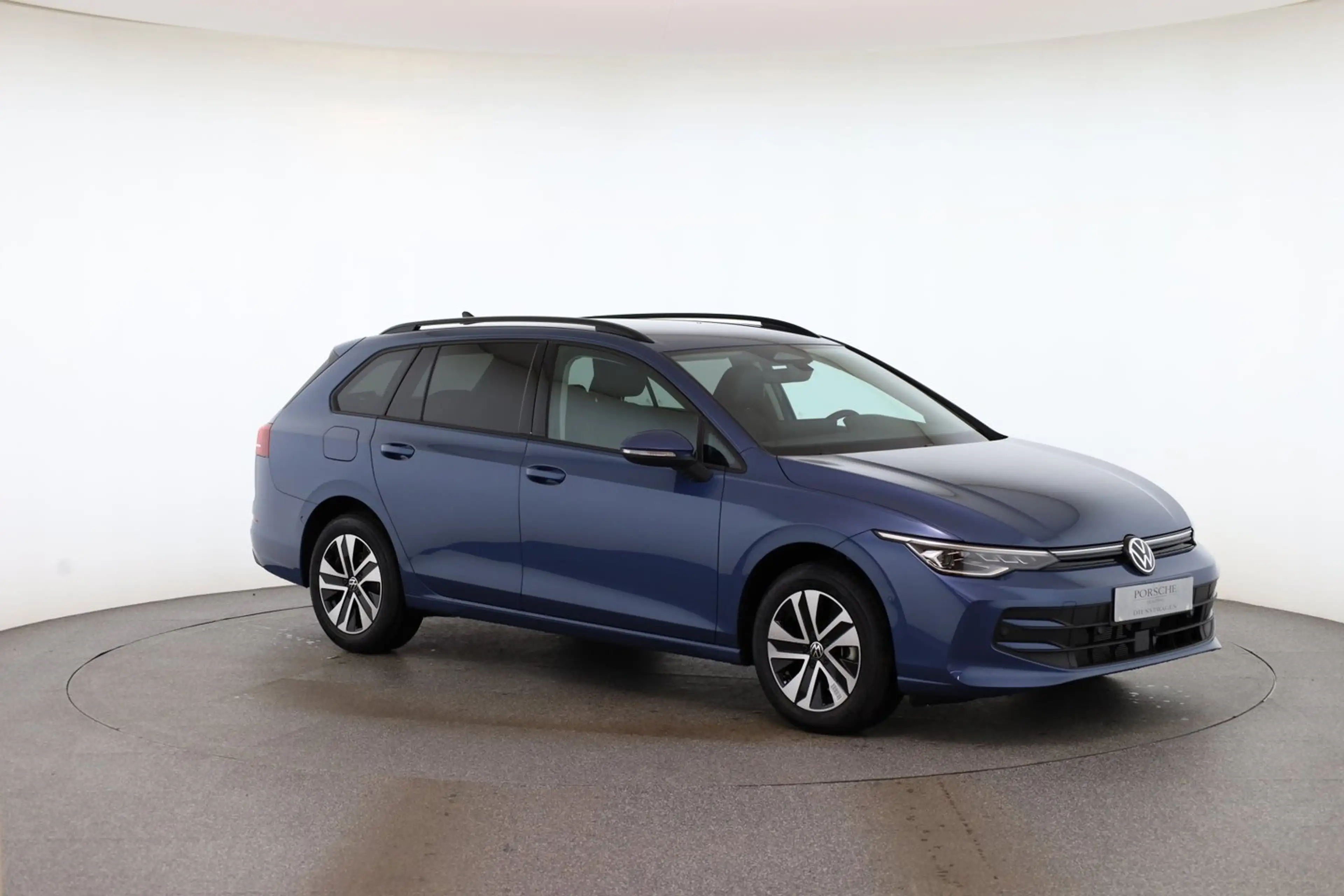 Volkswagen Golf Variant Business TSI — photo 3