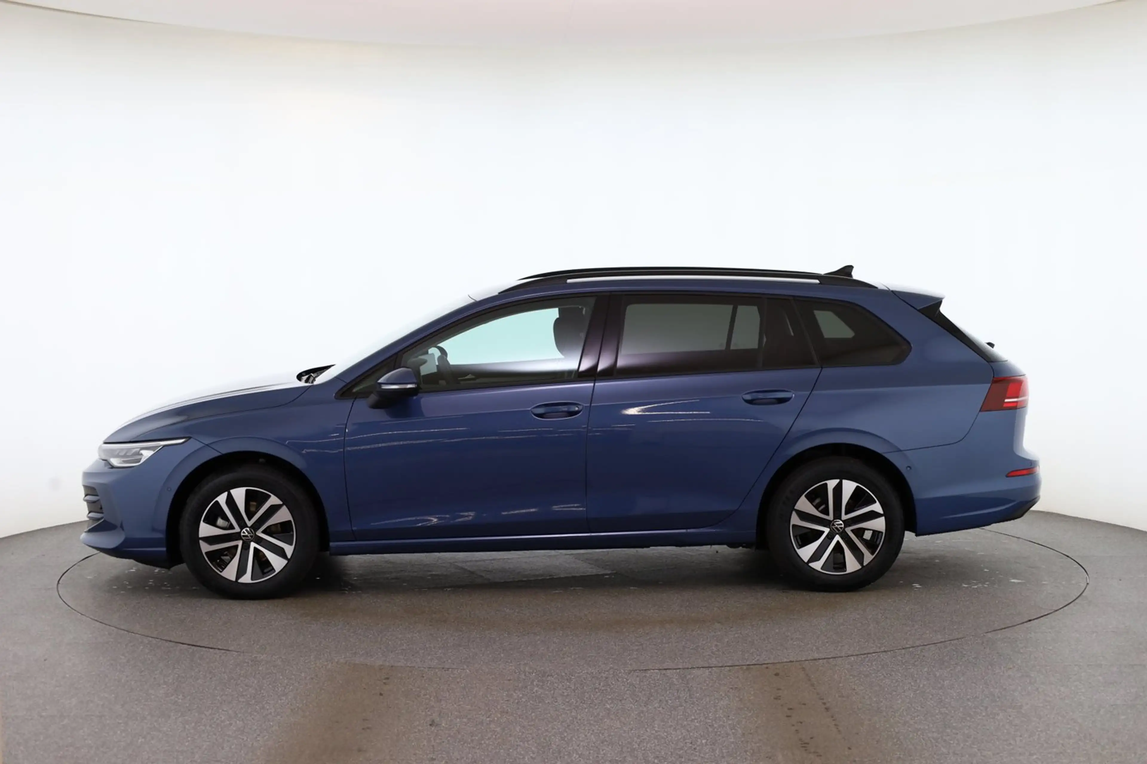 Volkswagen Golf Variant Business TSI — photo 8