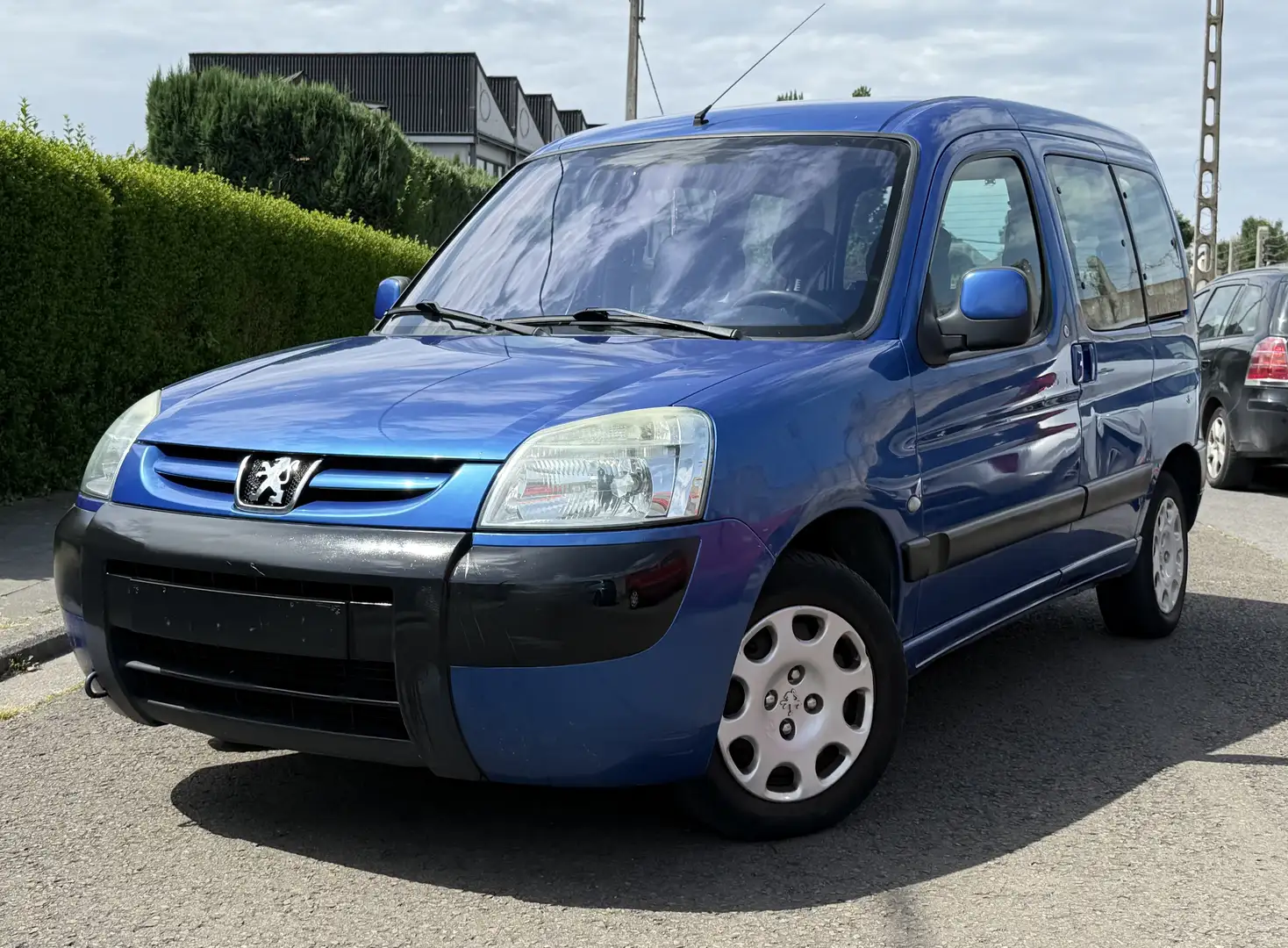 Peugeot Partner 1.9 D // CT OK // AIRCO // 5 Pl Blauw - 1