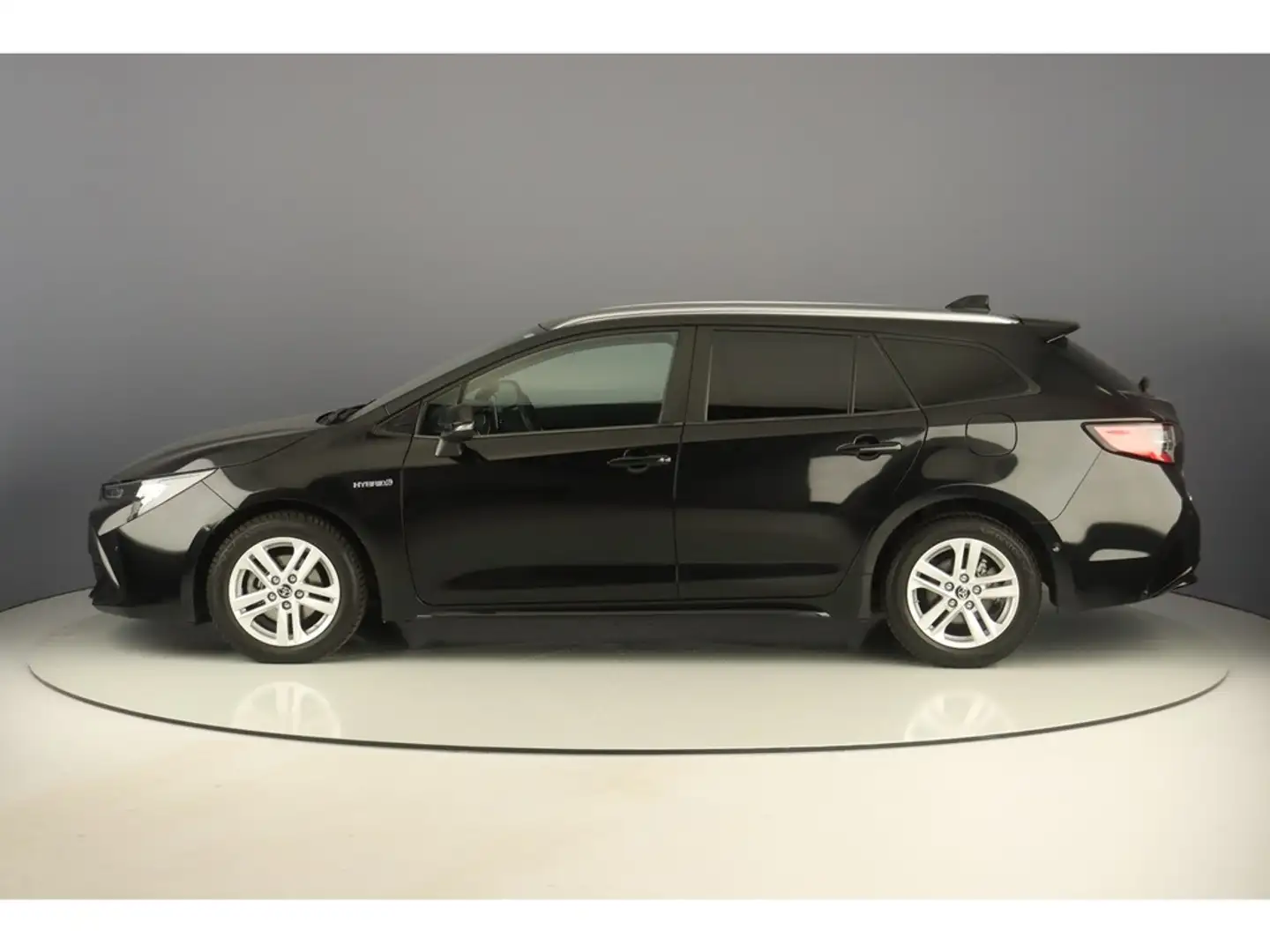 Toyota Corolla Touring Sports 1.8i Hybrid 122pk Dynamic Zwart - 2