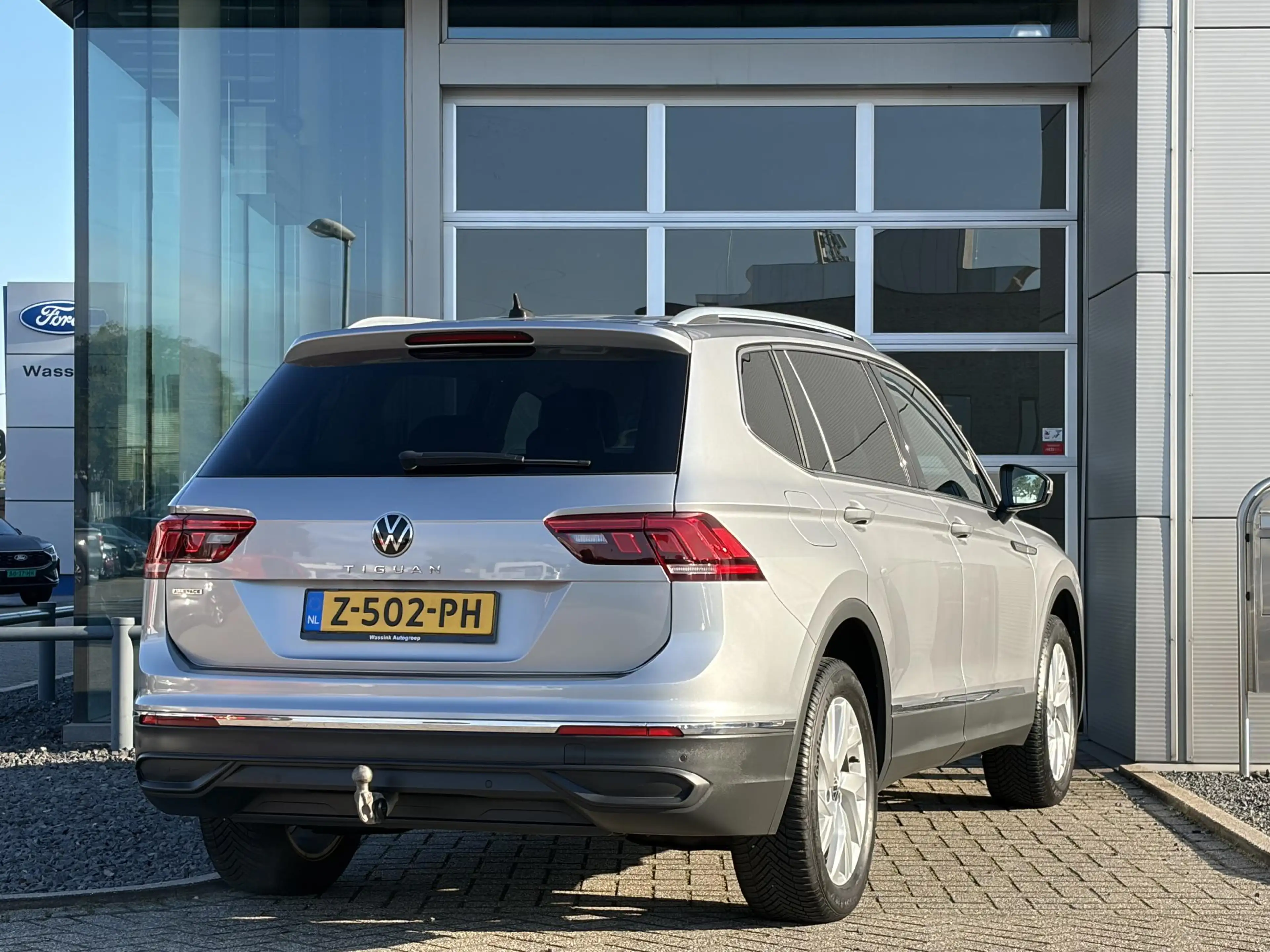 Volkswagen Tiguan Allspace 1.5 TSI Life Business 7p. I Trekhaak I Hoge instap — photo 6