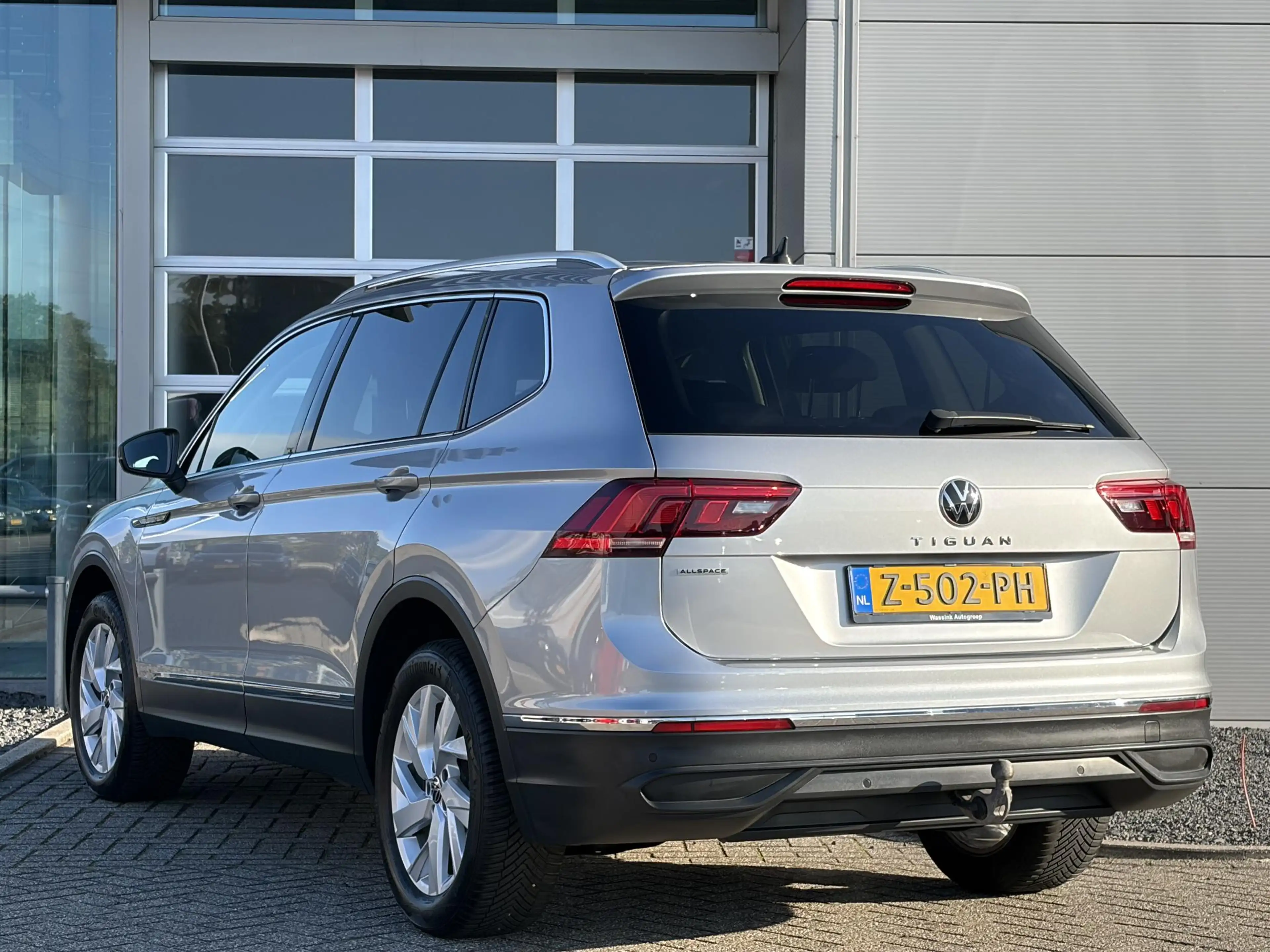 Volkswagen Tiguan Allspace 1.5 TSI Life Business 7p. I Trekhaak I Hoge instap — photo 7