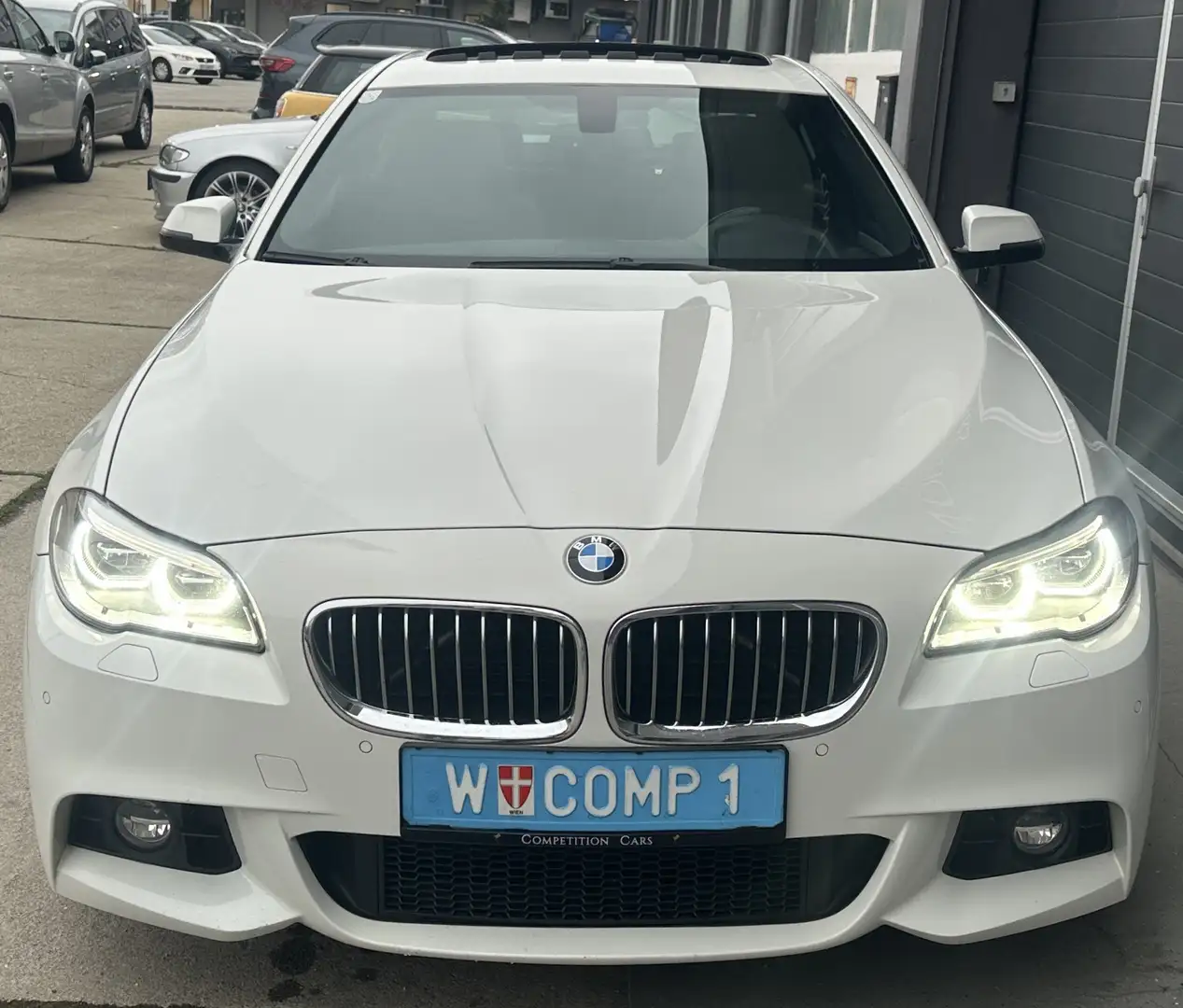 BMW 520 d xDrive *M-Paket, LCI, Schiebeda, HIFI, Keyless* Weiß - 2