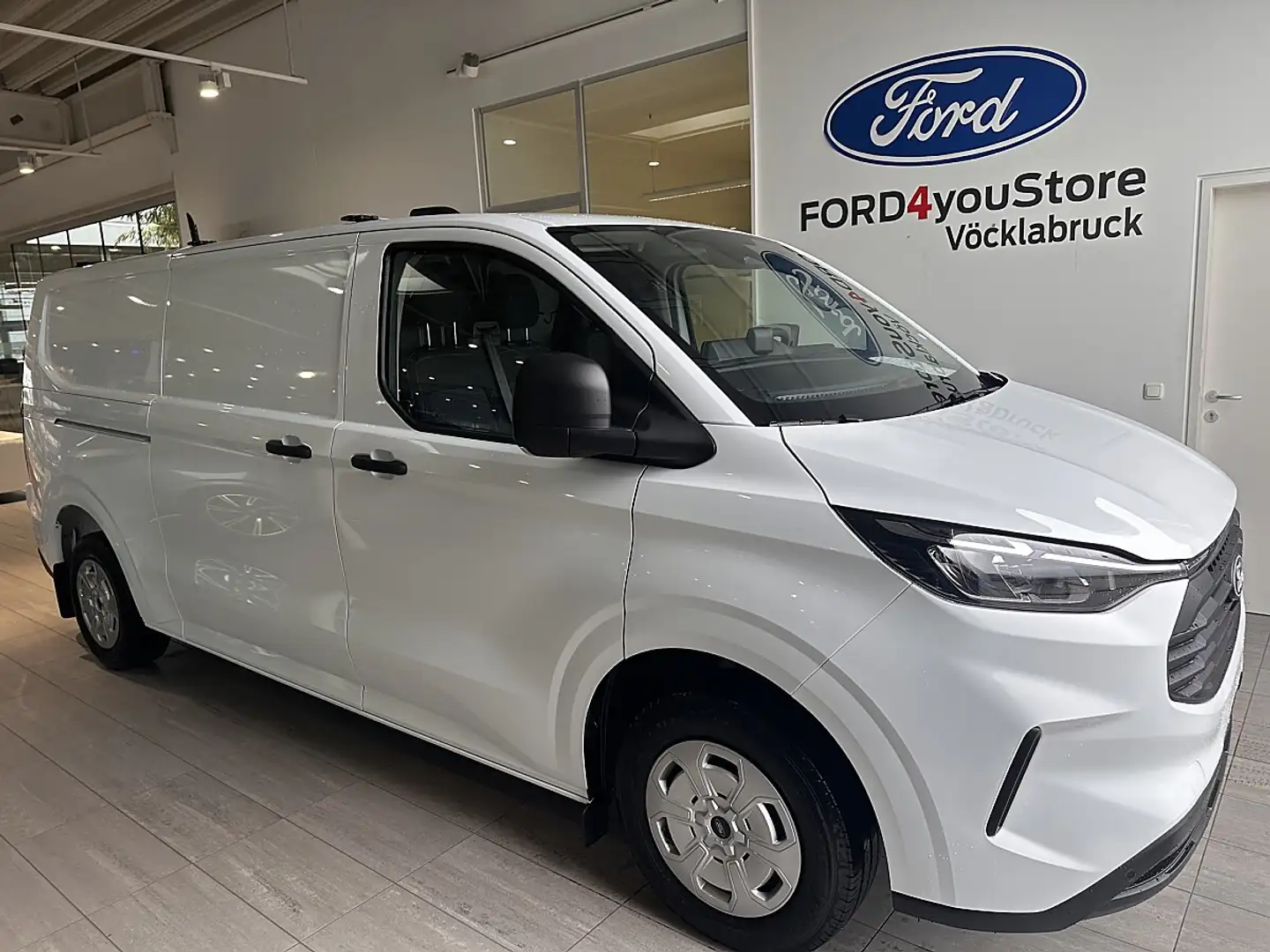 Ford Transit Custom Kasten 2,0 EcoBlue L2H1 320 Trend Weiß - 1