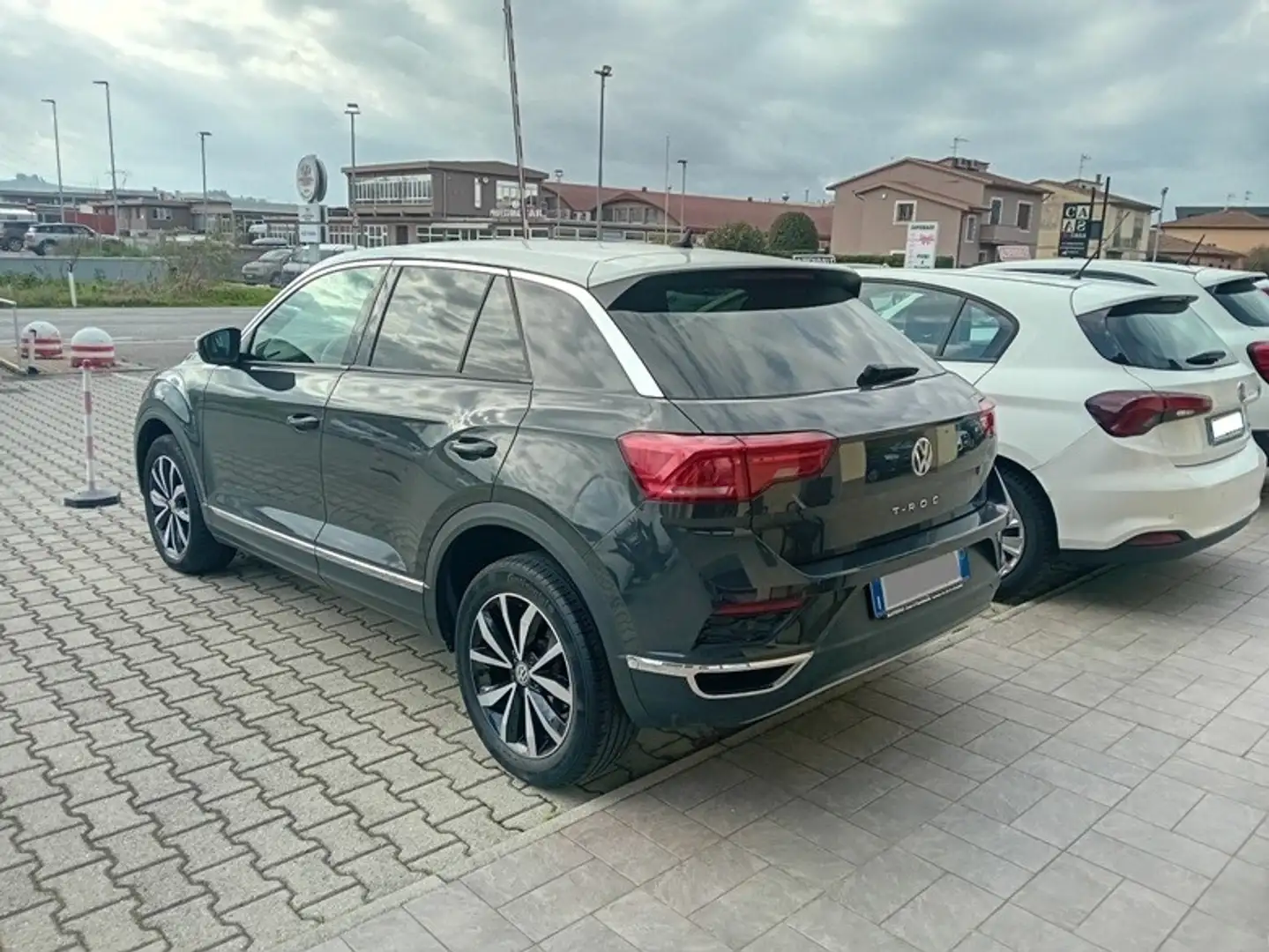 Volkswagen T-Roc 1.6 TDI 116 CV STYLE BMT Grigio - 2