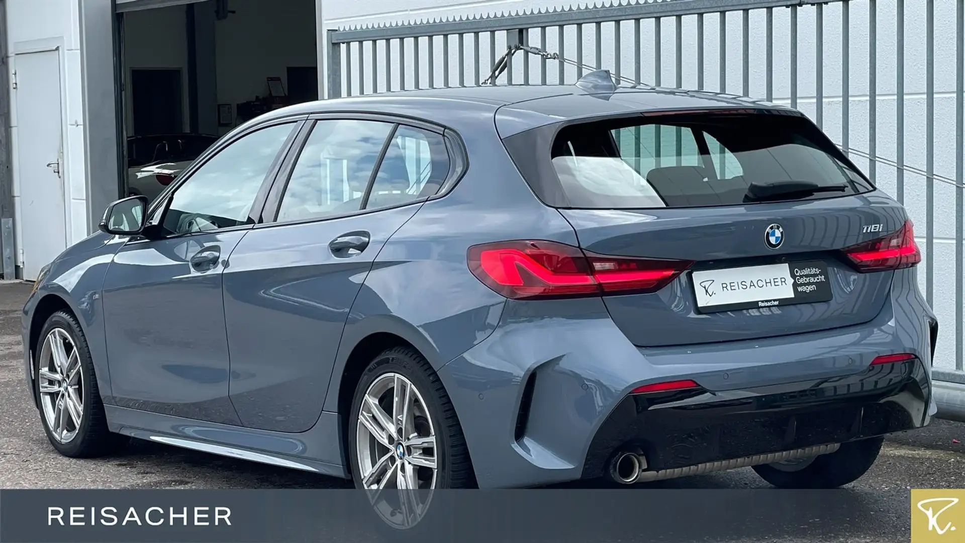 BMW 118 i M-Sport DKG LCProf RFK LED DAB 17"LM Gris - 2