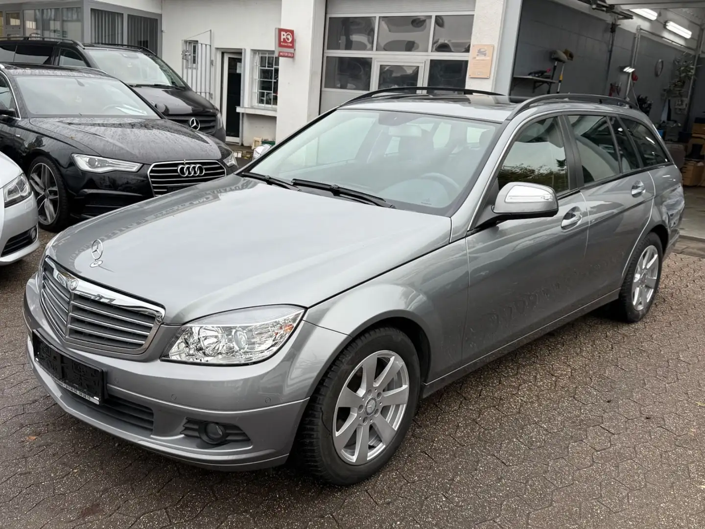 Mercedes-Benz C 180 Kompressor*Navi*ERST-37.000*Automatik Gris - 1
