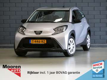 1.0 VVT-i MT Play | CAMERA | CARPLAY | CRUISE CONT