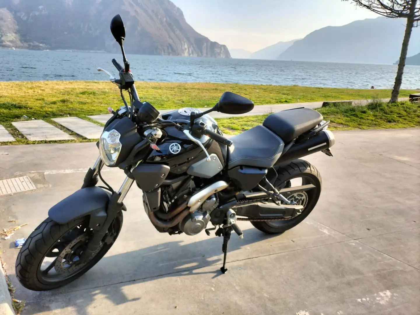 Yamaha MT-03 Nero - 1