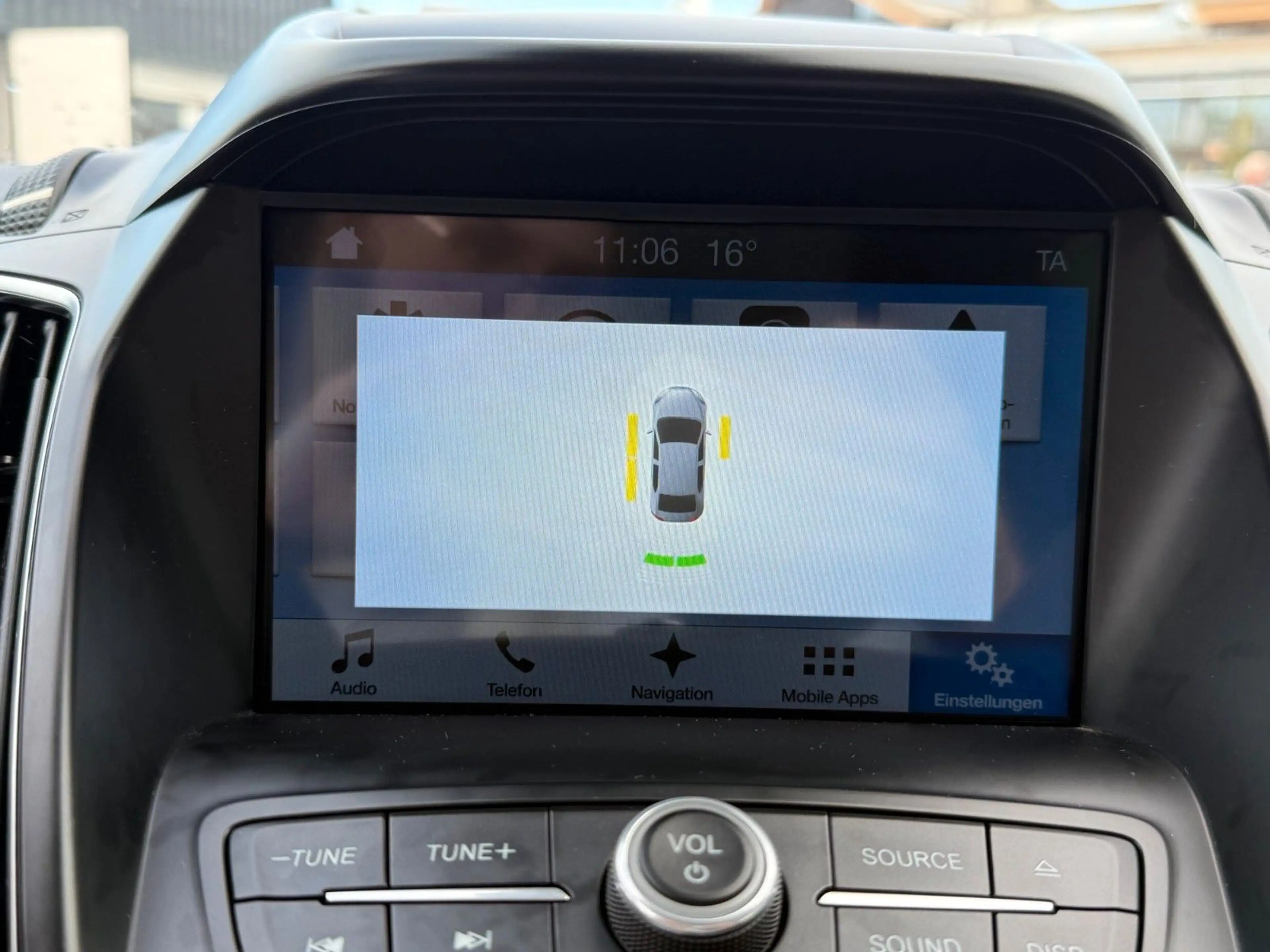 Ford C-Max Cool & Connect — photo 10