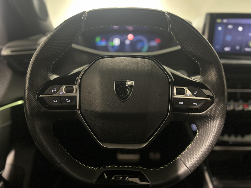 Peugeot e-2008 EV GT 54 kWh | Panoramadak | Elek. Verstelbare Bes — photo 6