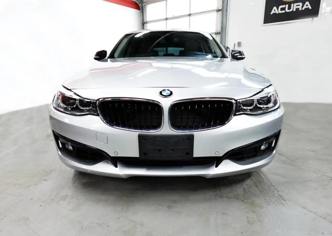 BMW 3 Series снимка BMW 3 Series