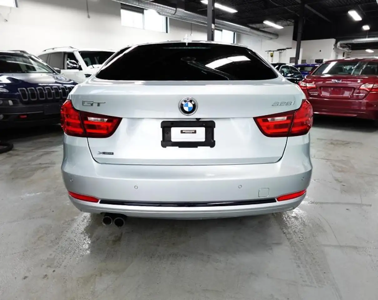 BMW 3 Series снимка BMW 3 Series