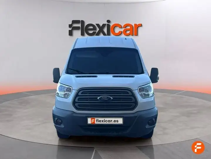 Ford Transit 2019, foto 2
