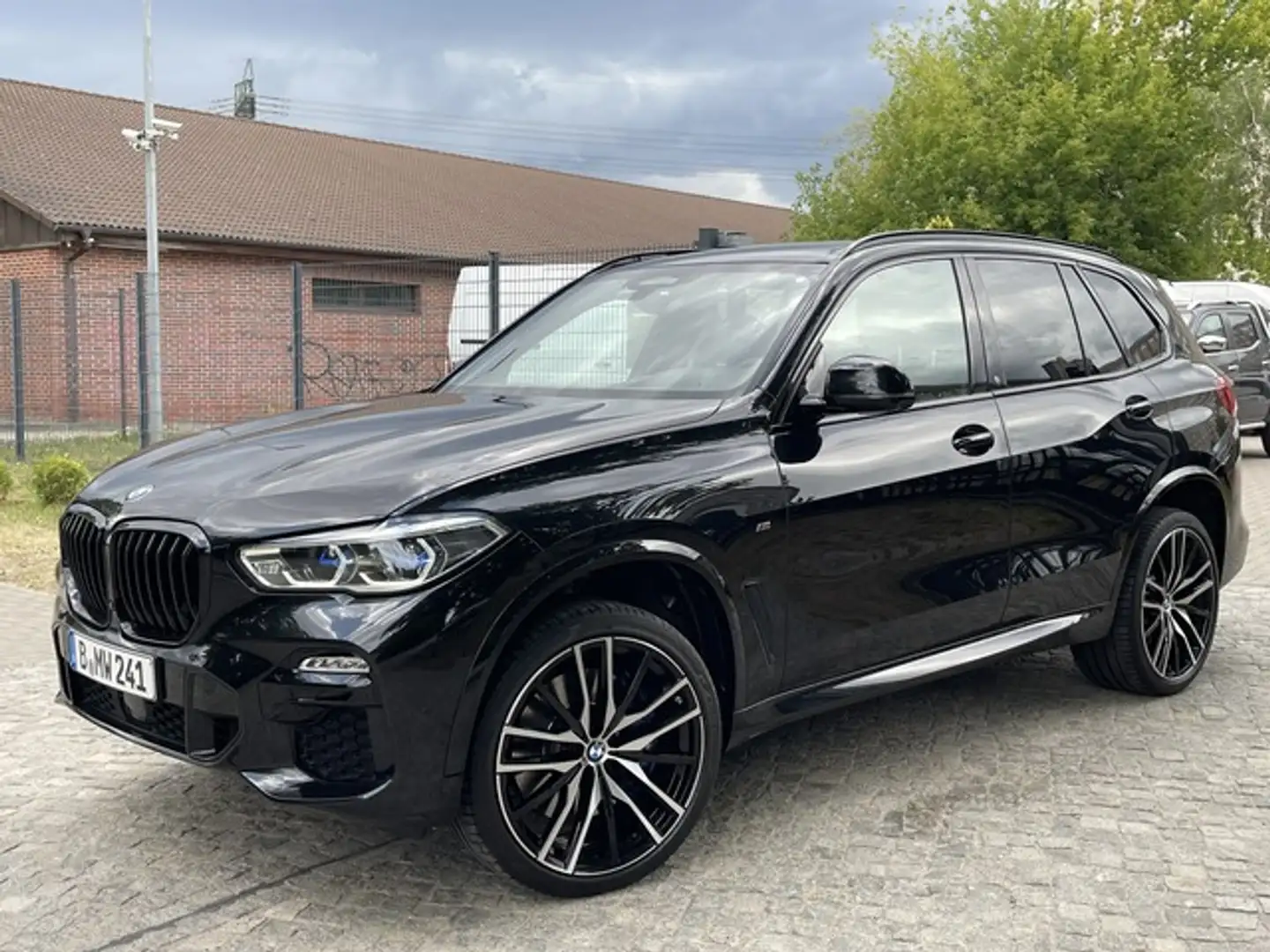 BMW X5 M50 NP 128.000¤ Zwart - 1