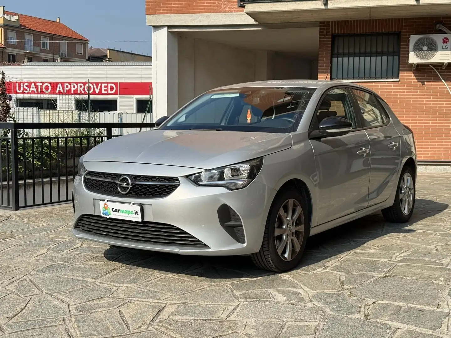 Opel Corsa Corsa 1.2 Elegance Grijs - 1