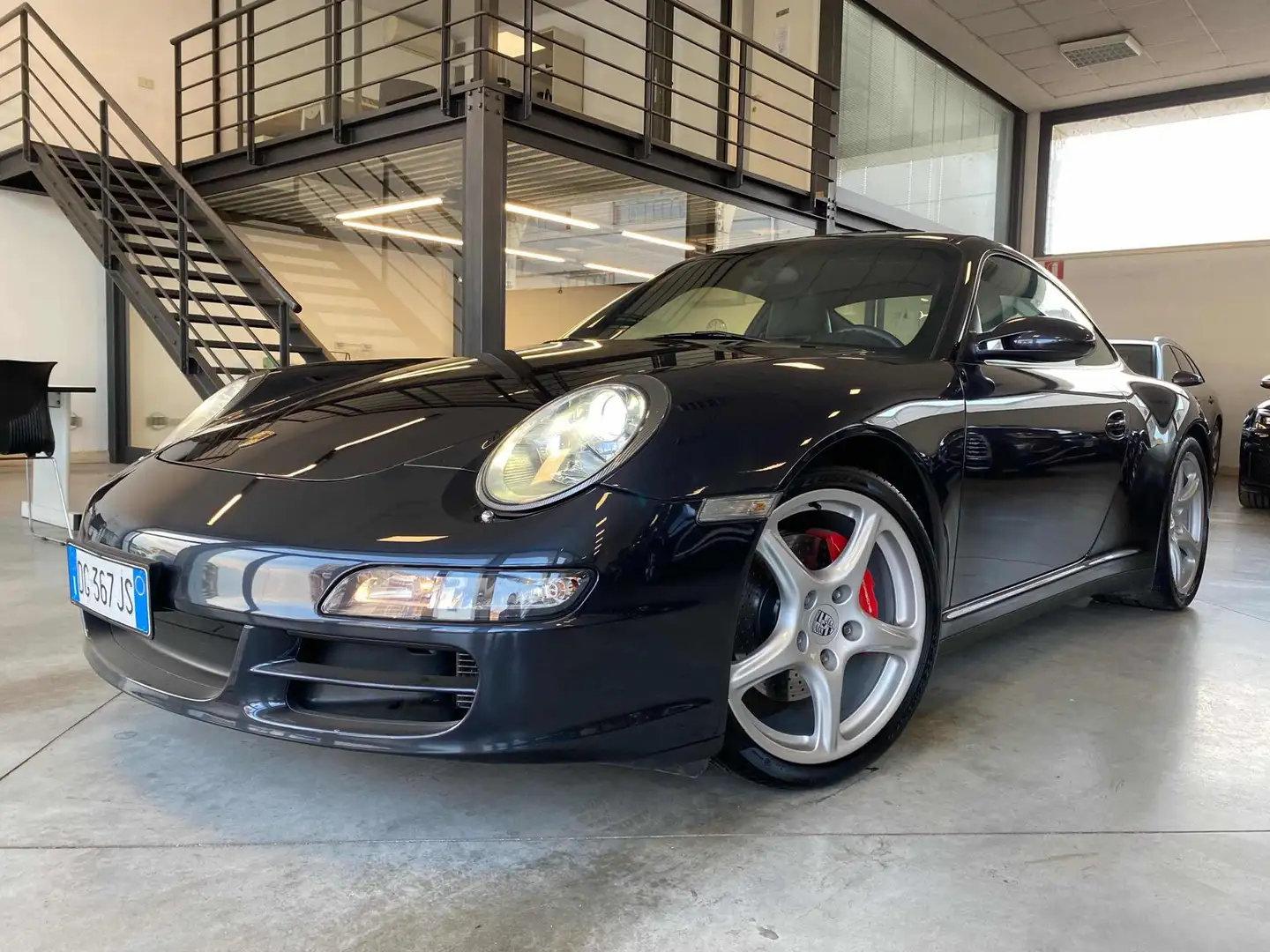 Porsche 911 Carrera 4S Coupé Grigio - 1
