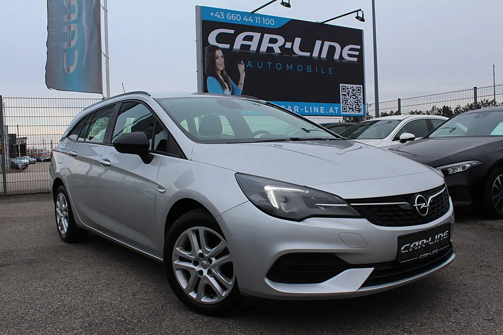 Opel Astra ST 1,5 CDTI Edition PDC Klima Apple Car Play Na... Silber - 1