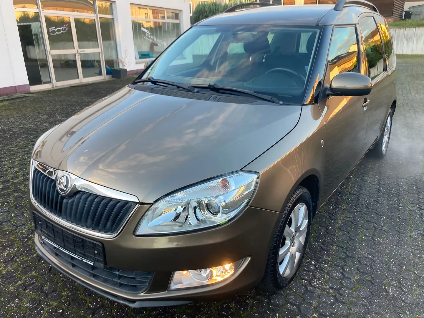 Skoda Roomster Ambition, Scheckheft, 36tkm! Braun - 1