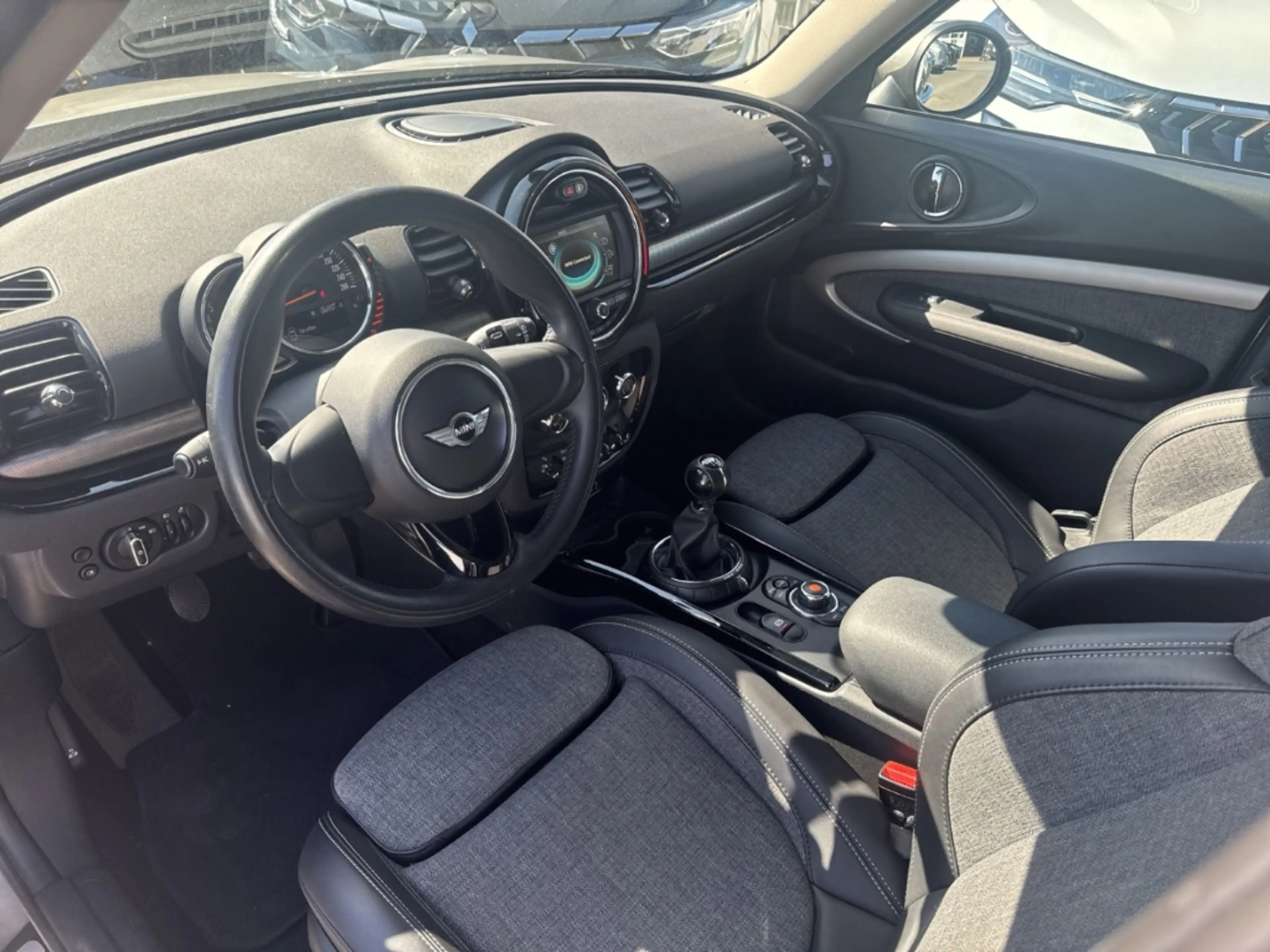 MINI Cooper SD Clubman WR Navi Teilleder Park-Assist PDC — photo 8