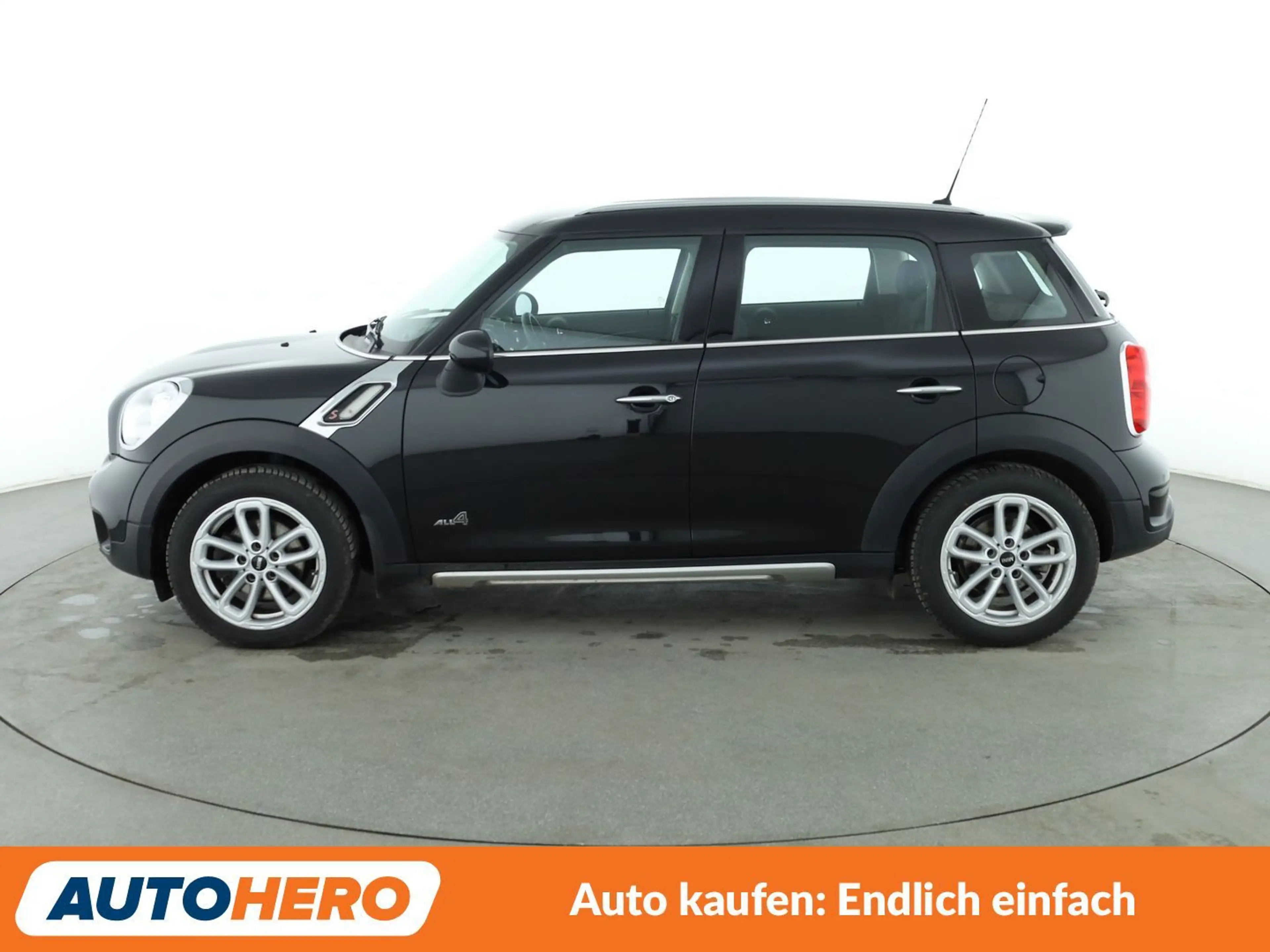 MINI Cooper SD Countryman Cooper SD ALL4 Park Lane*PDC*KLIMA*GARANTIE* — photo 3