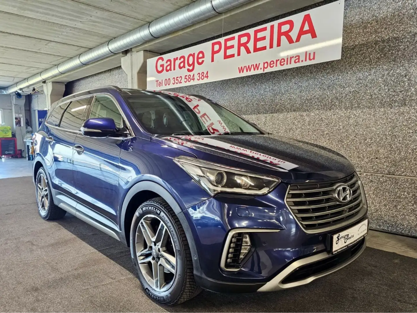 Hyundai Grand Santa Fe 2.2CRDi 200 AWD PANO CUIR NAVI 7 SITZE Albastru - 1