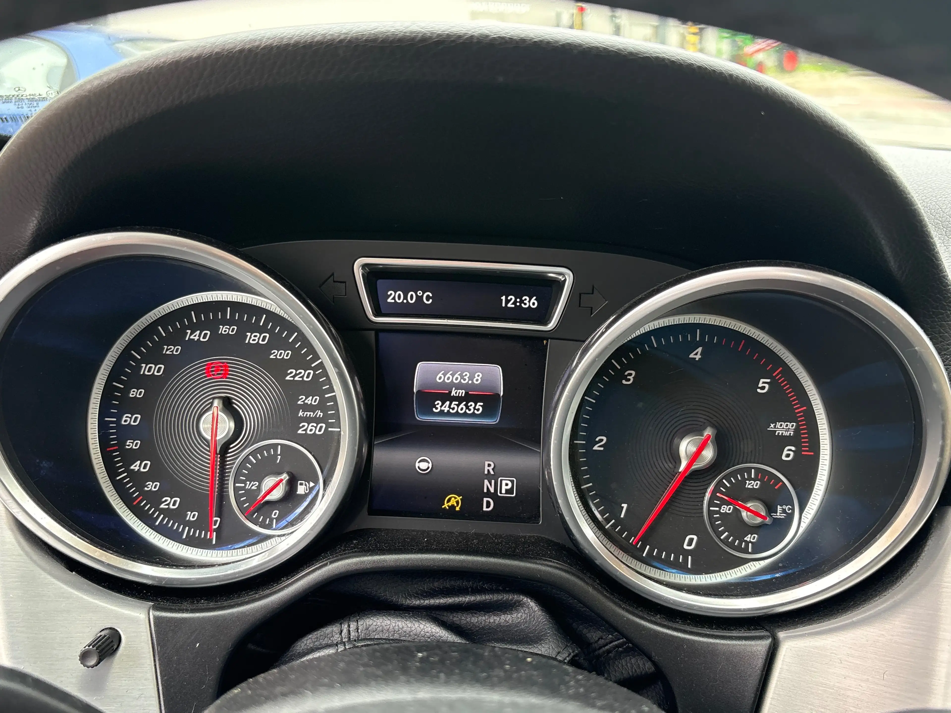 Mercedes-Benz GLE 350 GLE 350 d 4-Matic — photo 13